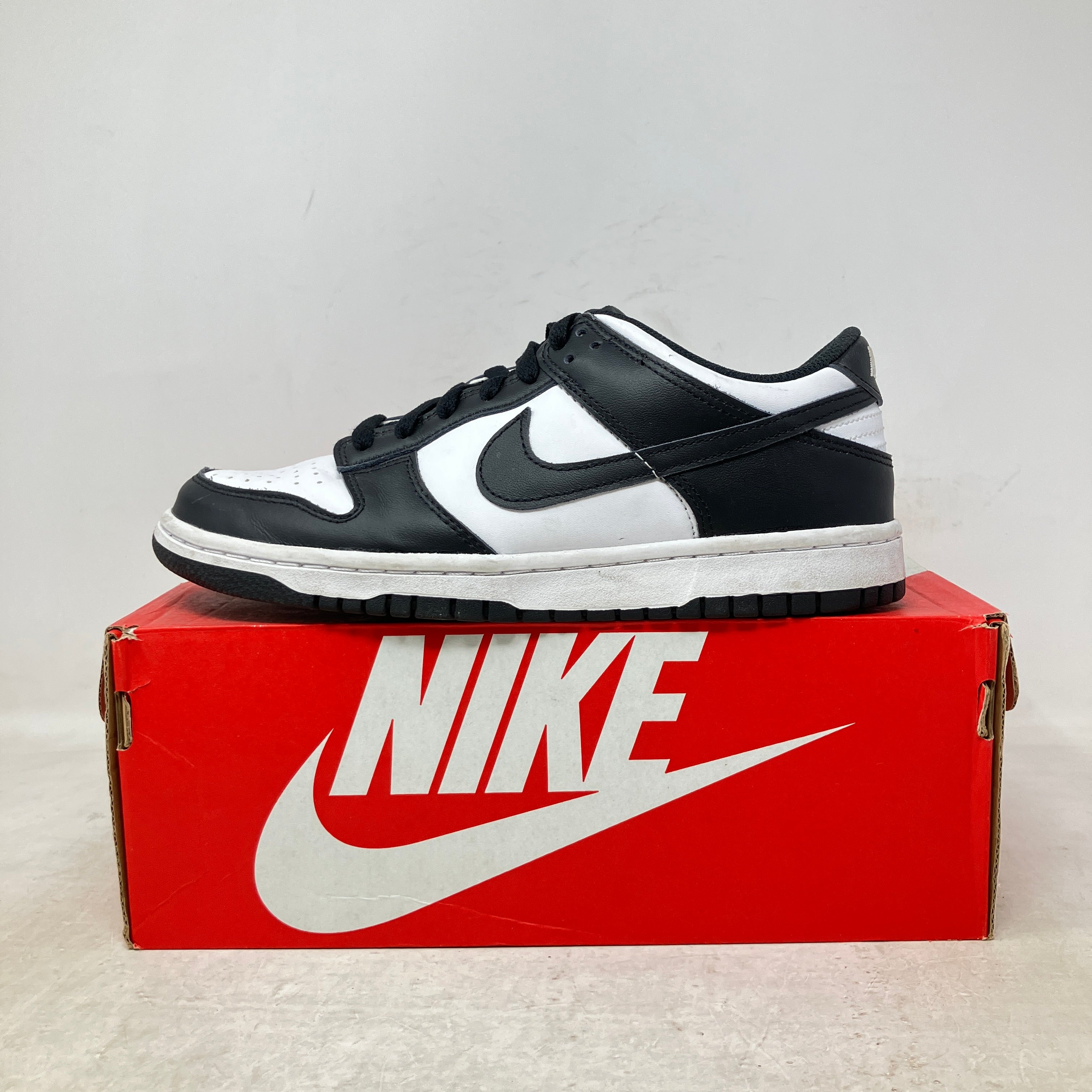Nike Dunk Low Retro White Black Panda (GS)