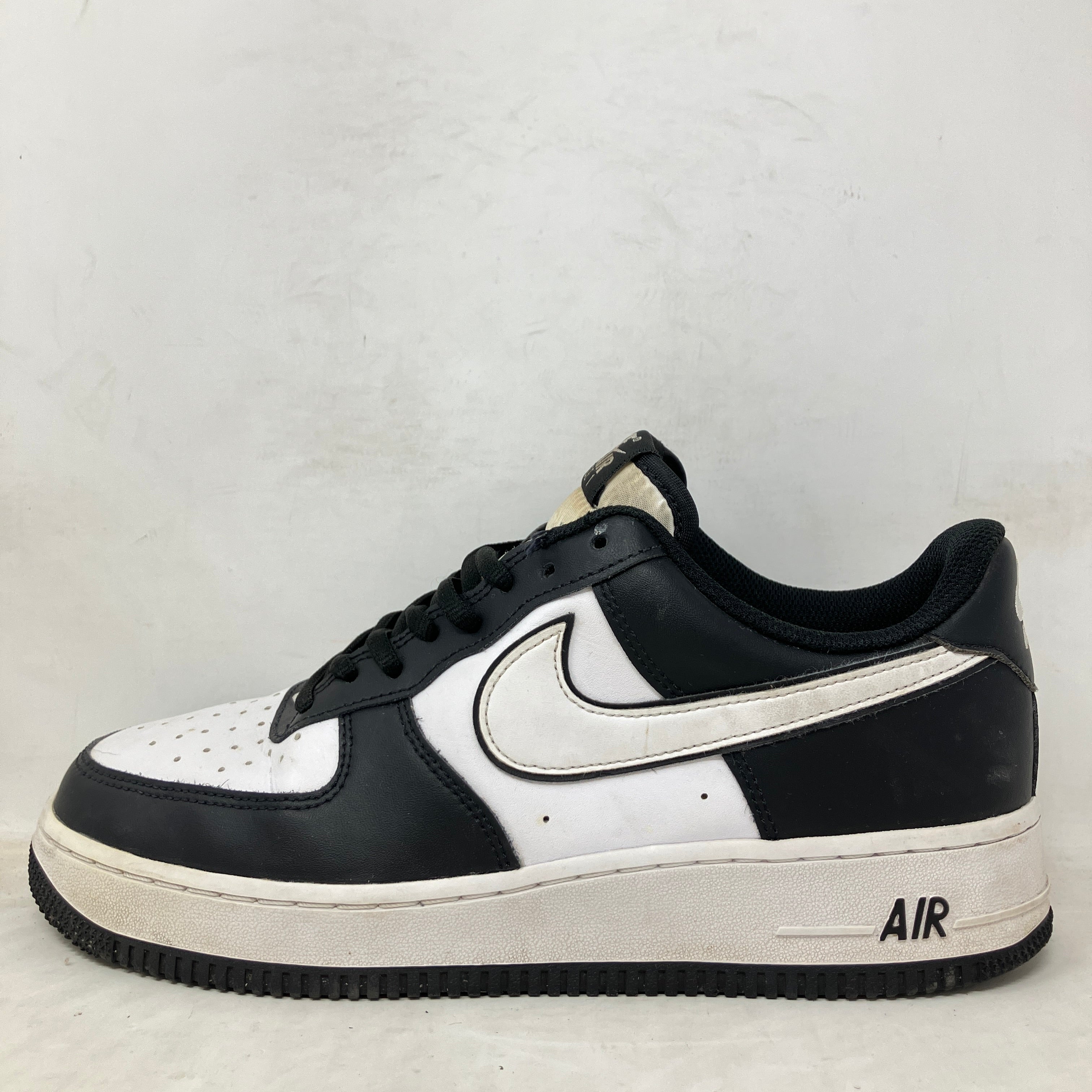 Nike Air Force 1 Low '07 White Swoosh Panda