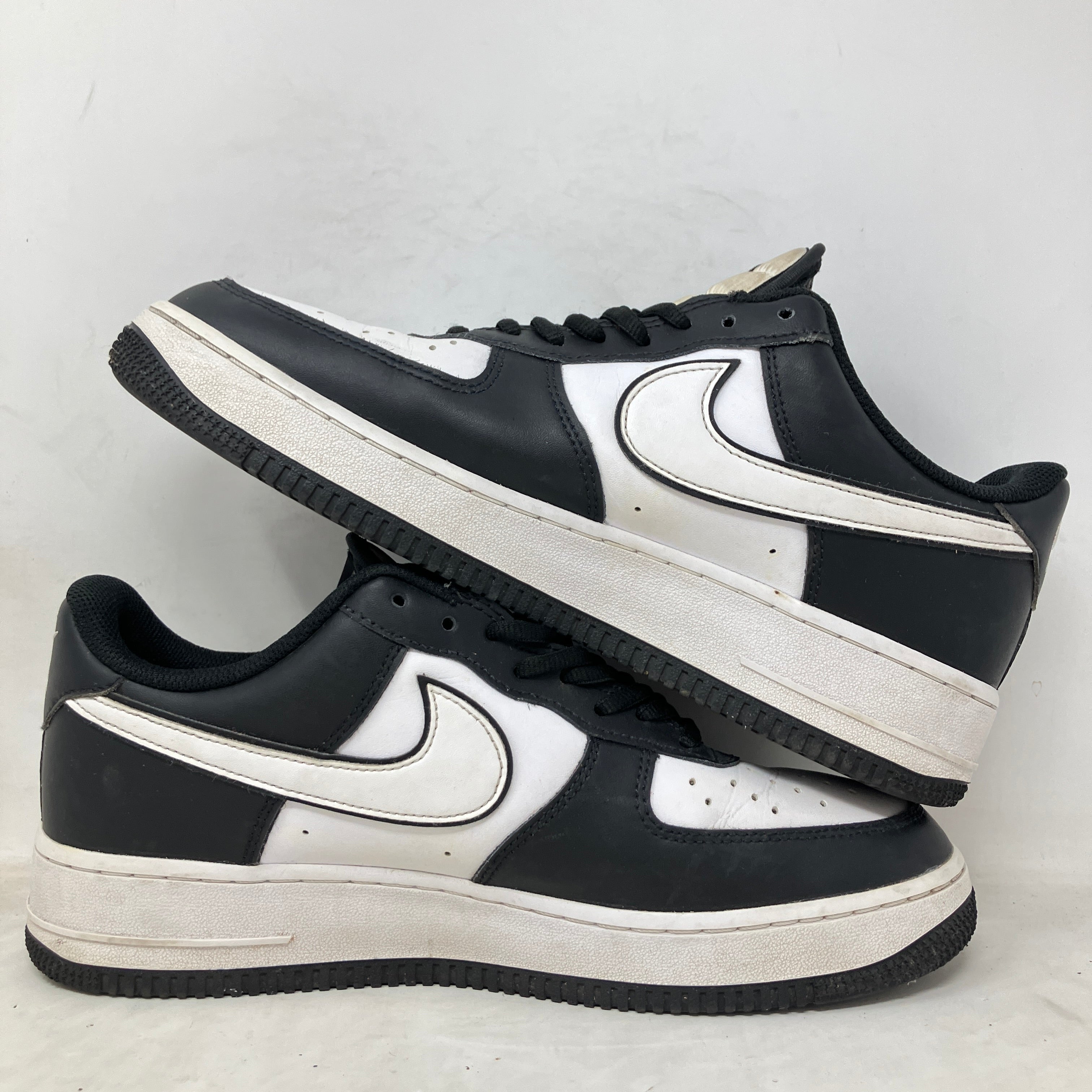 Nike Air Force 1 Low '07 White Swoosh Panda