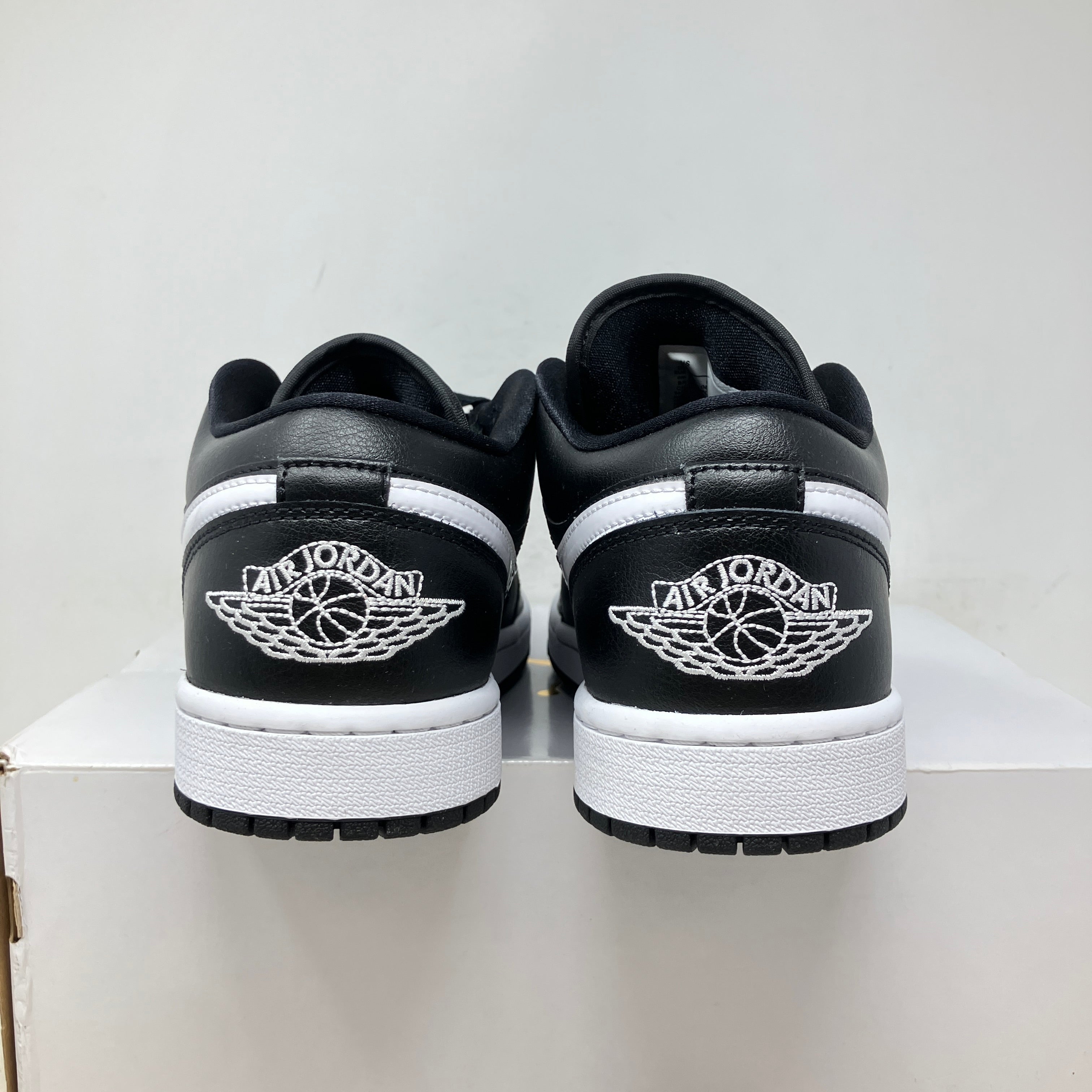 Jordan 1 Low Black White (2022) (Women's)