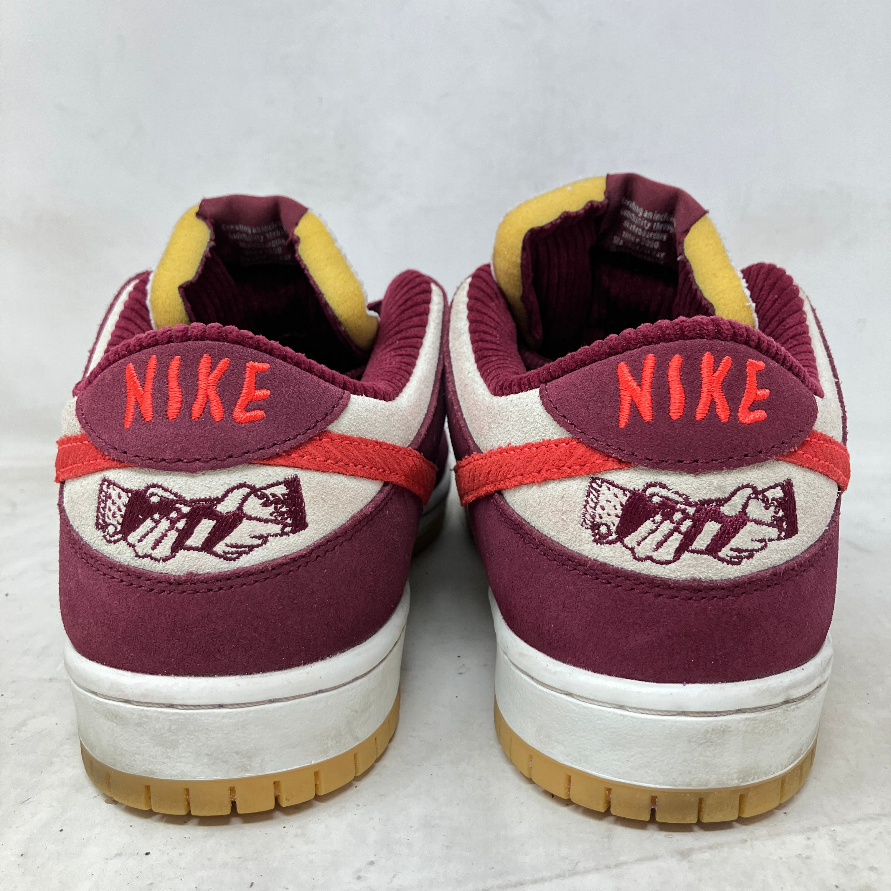 Nike SB Dunk Low Skate Like a Girl