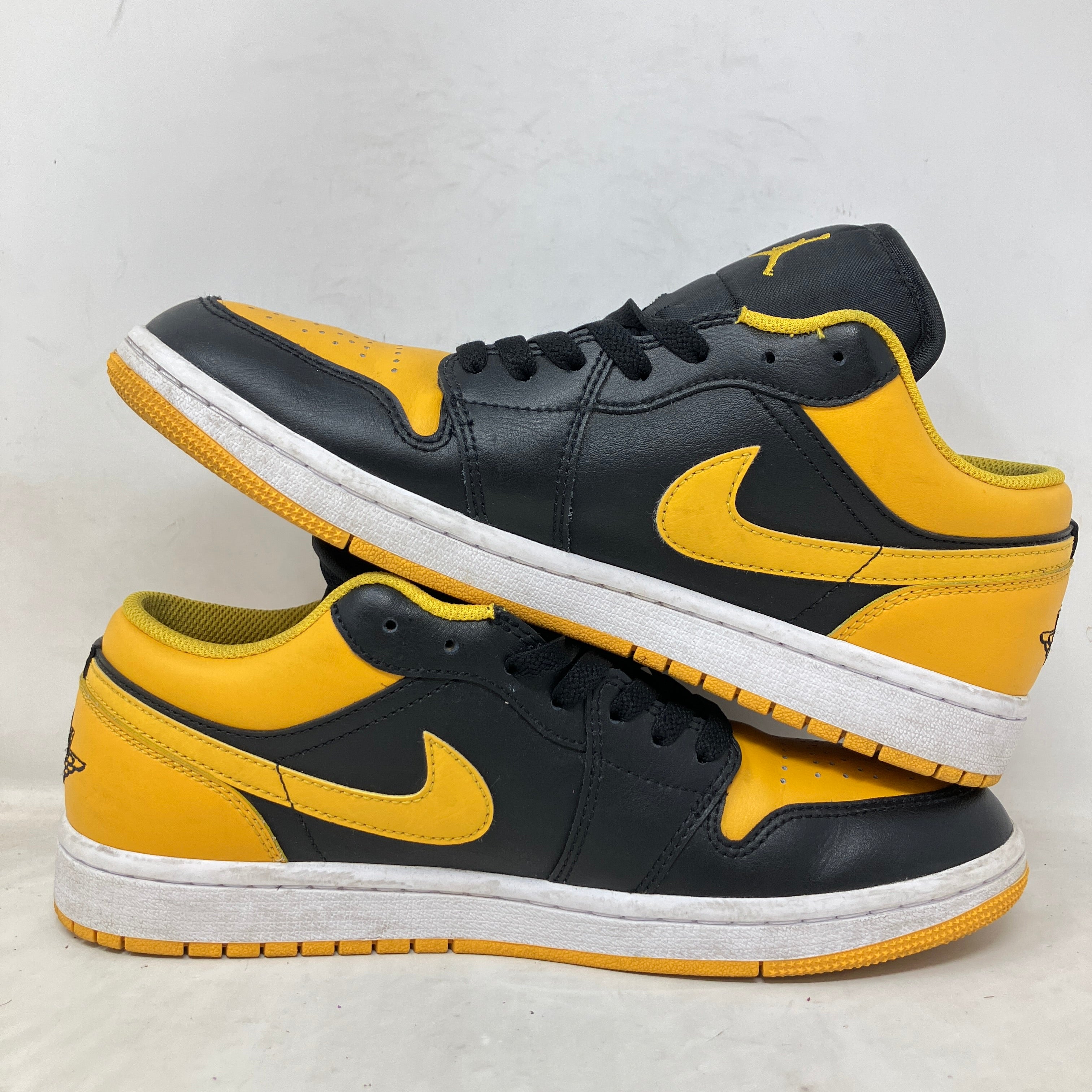 Jordan 1 Low Yellow Ochre
