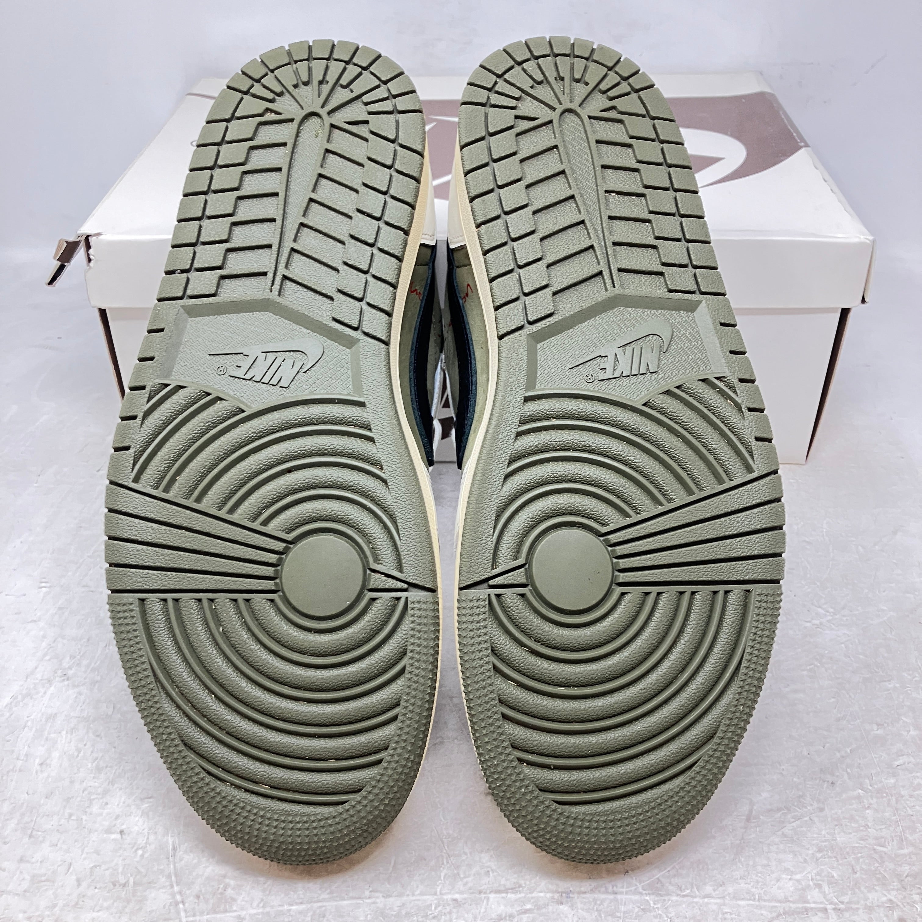 Jordan 1 Retro Low OG SP Travis Scott Medium Olive