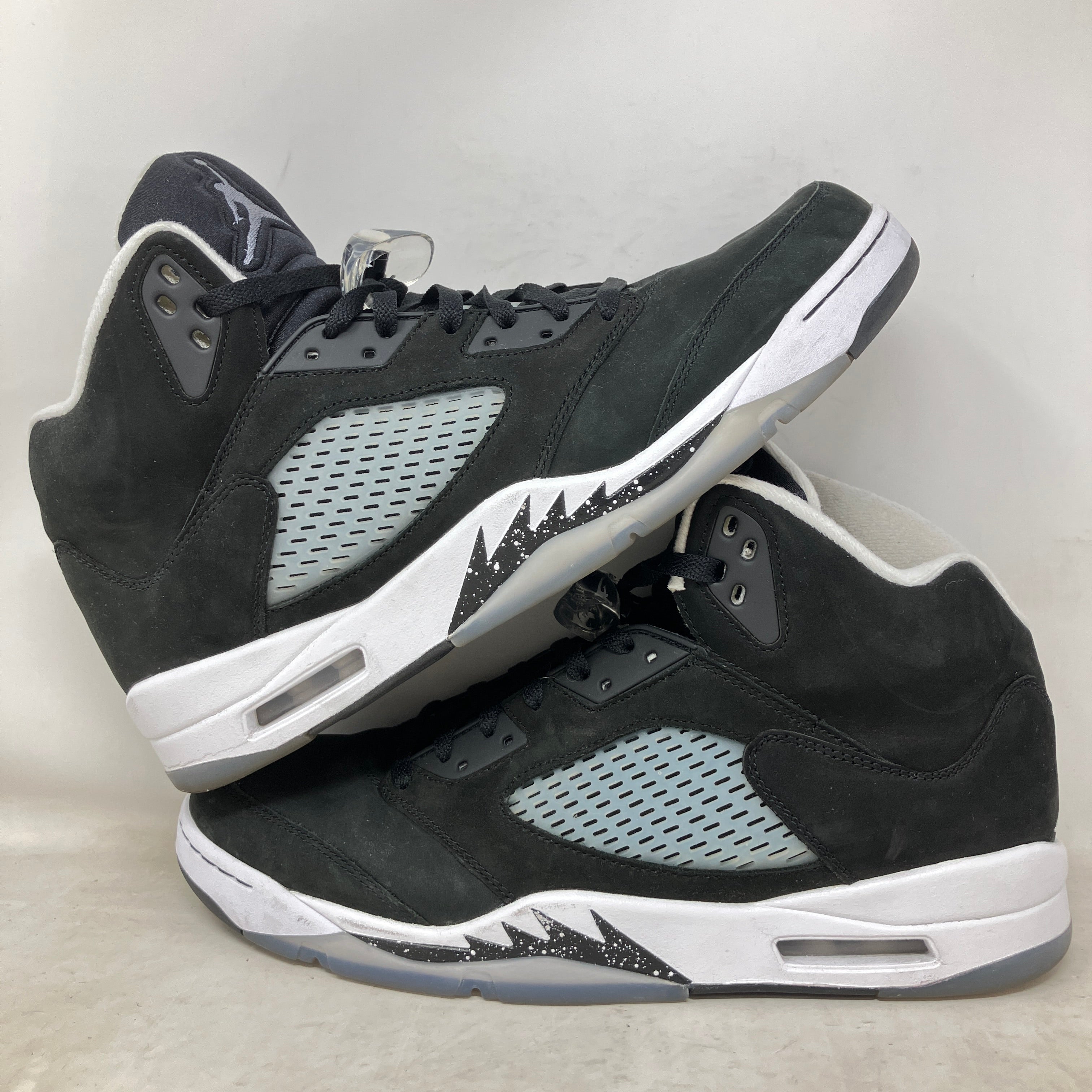 Jordan 5 Retro Moonlight (2021)