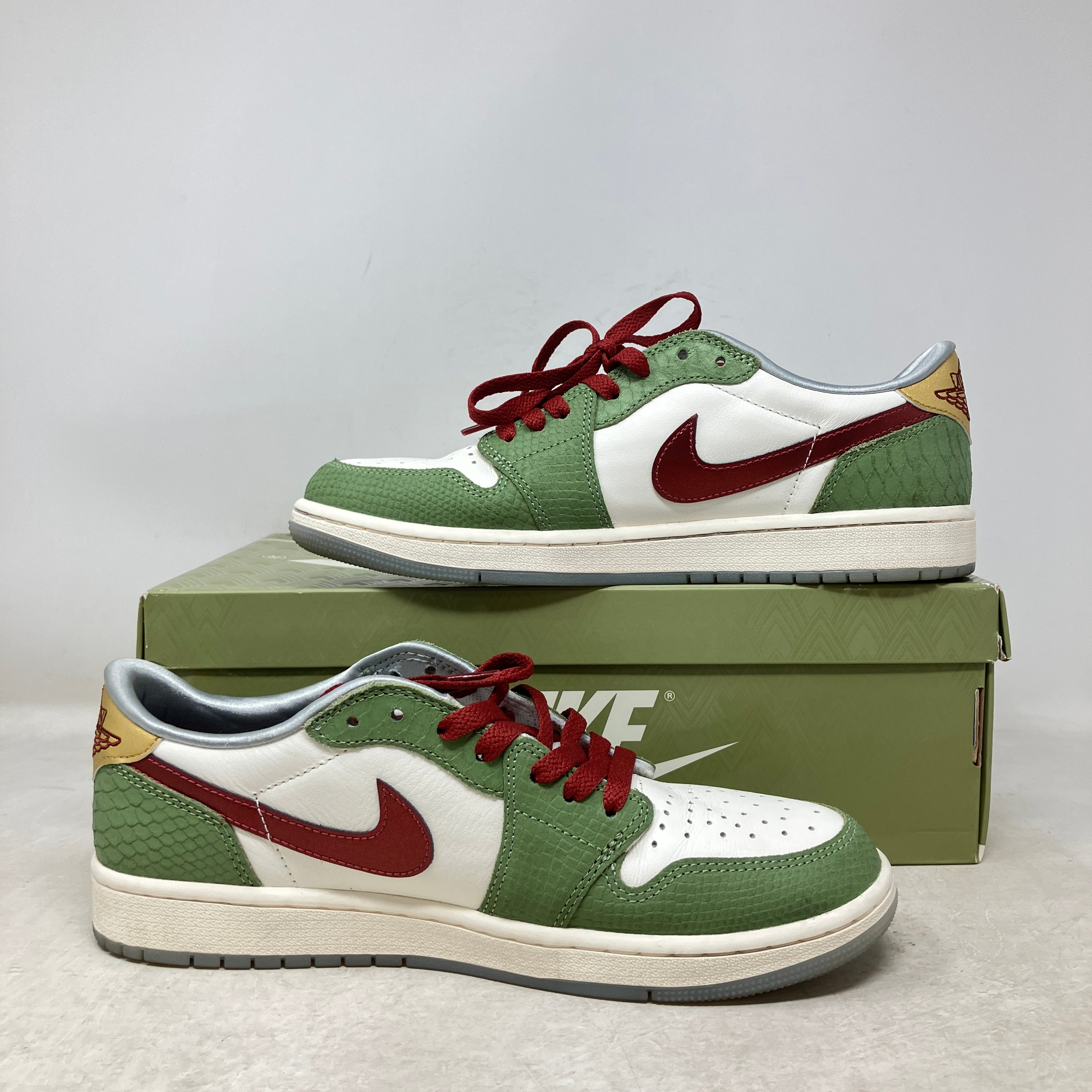 Jordan 1 Retro Low OG Year of the Dragon (2024)