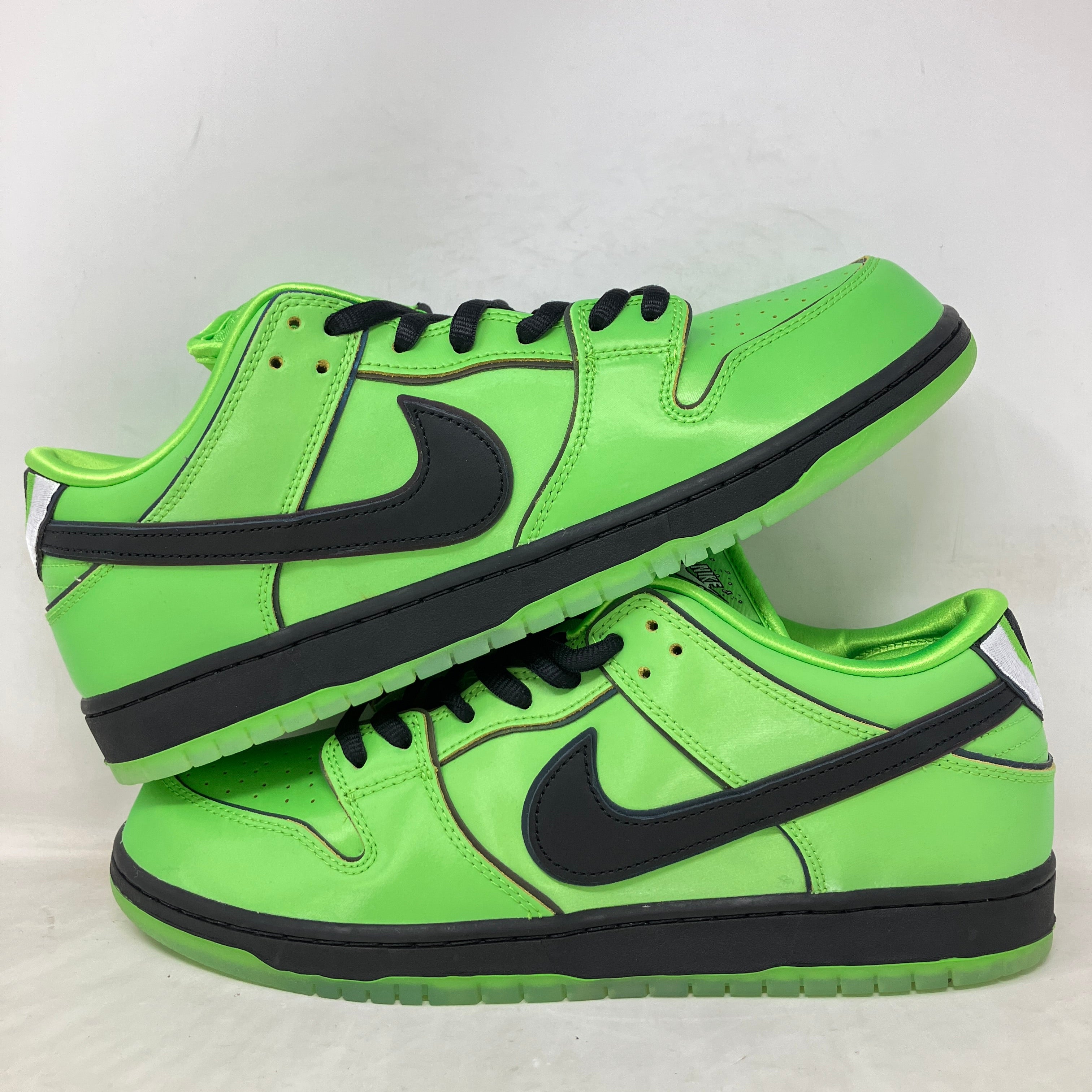 Nike SB Dunk Low The Powerpuff Girls Buttercup