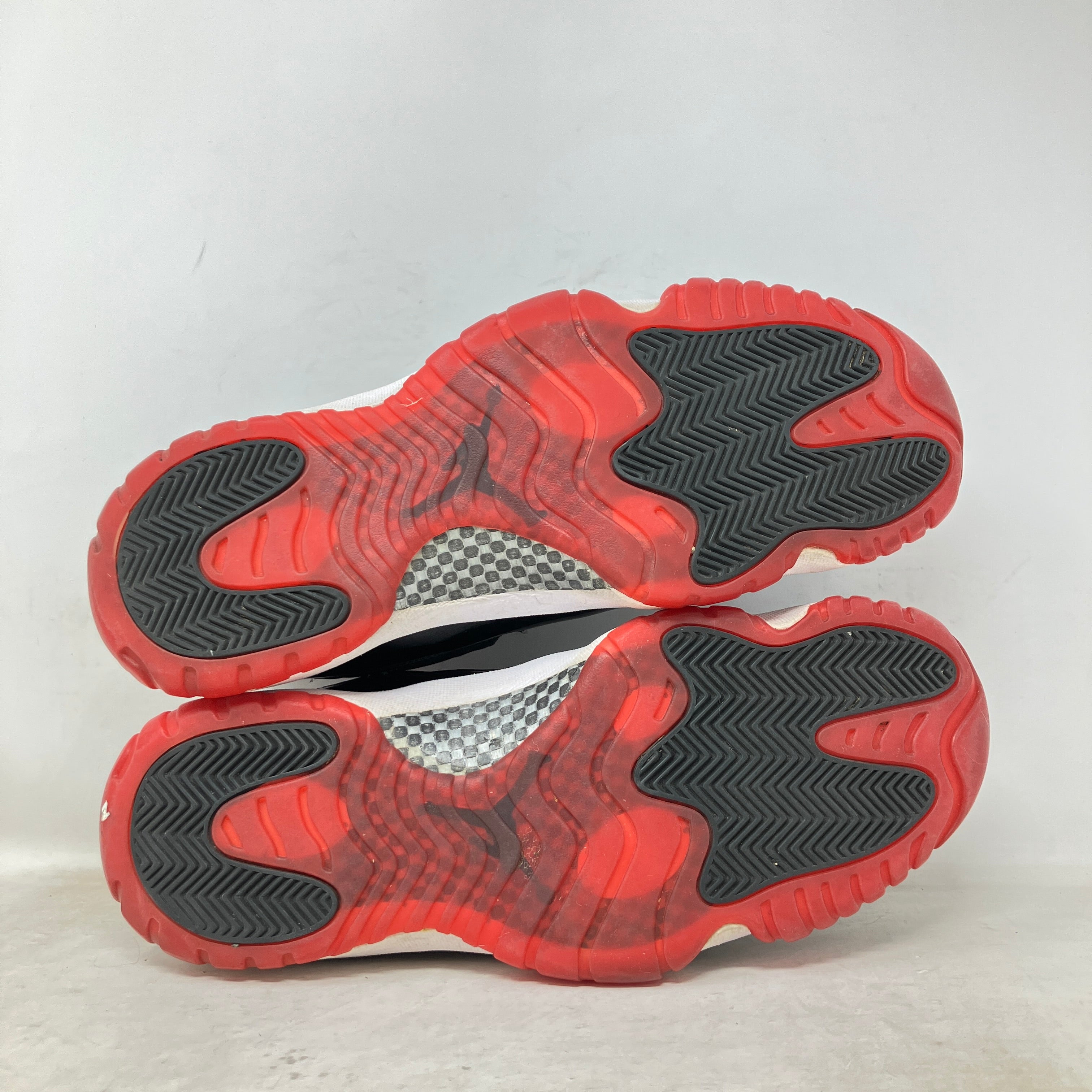 Jordan 11 Retro Low Bred (2015)