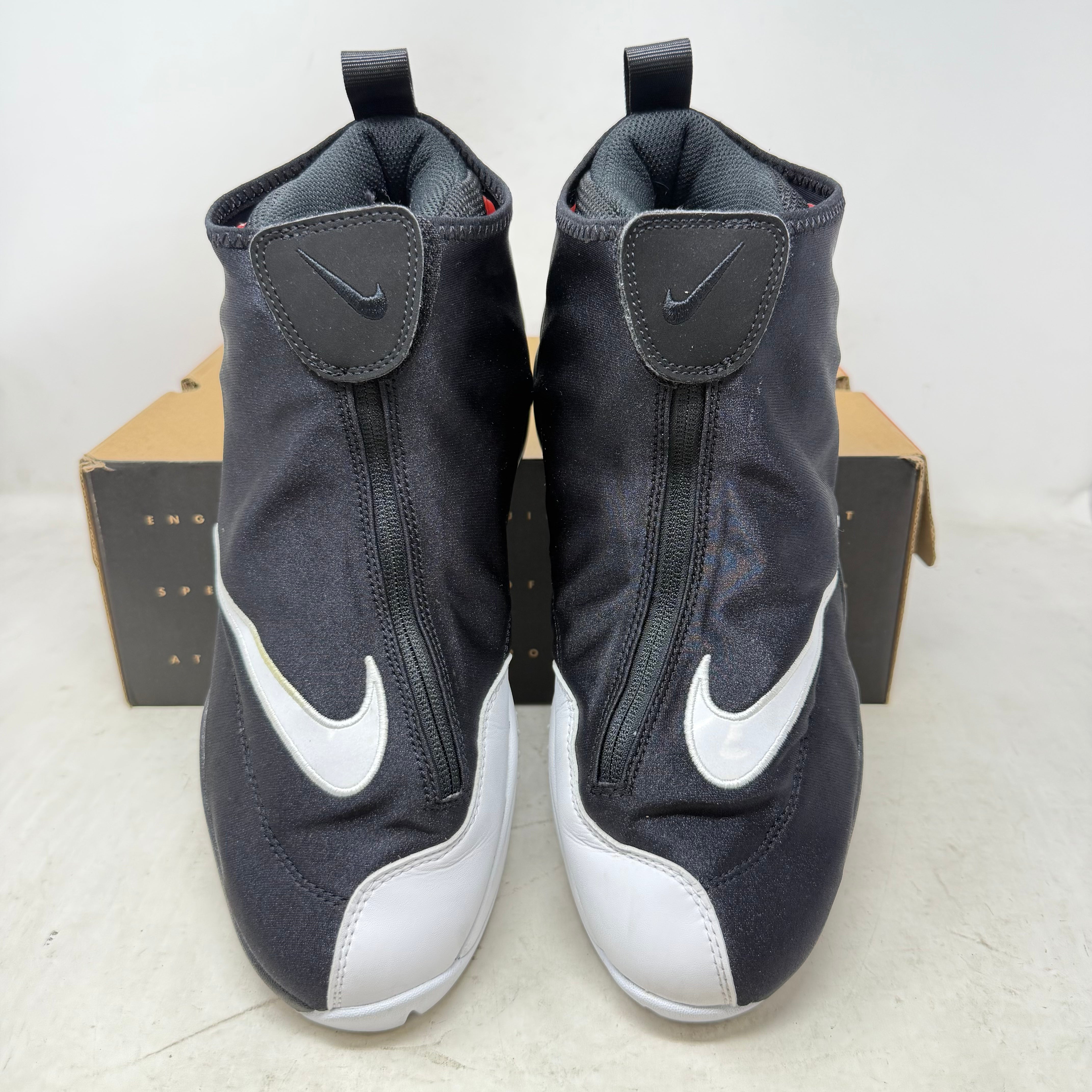 Nike Air Zoom Flight The Glove Black White OG (2026)