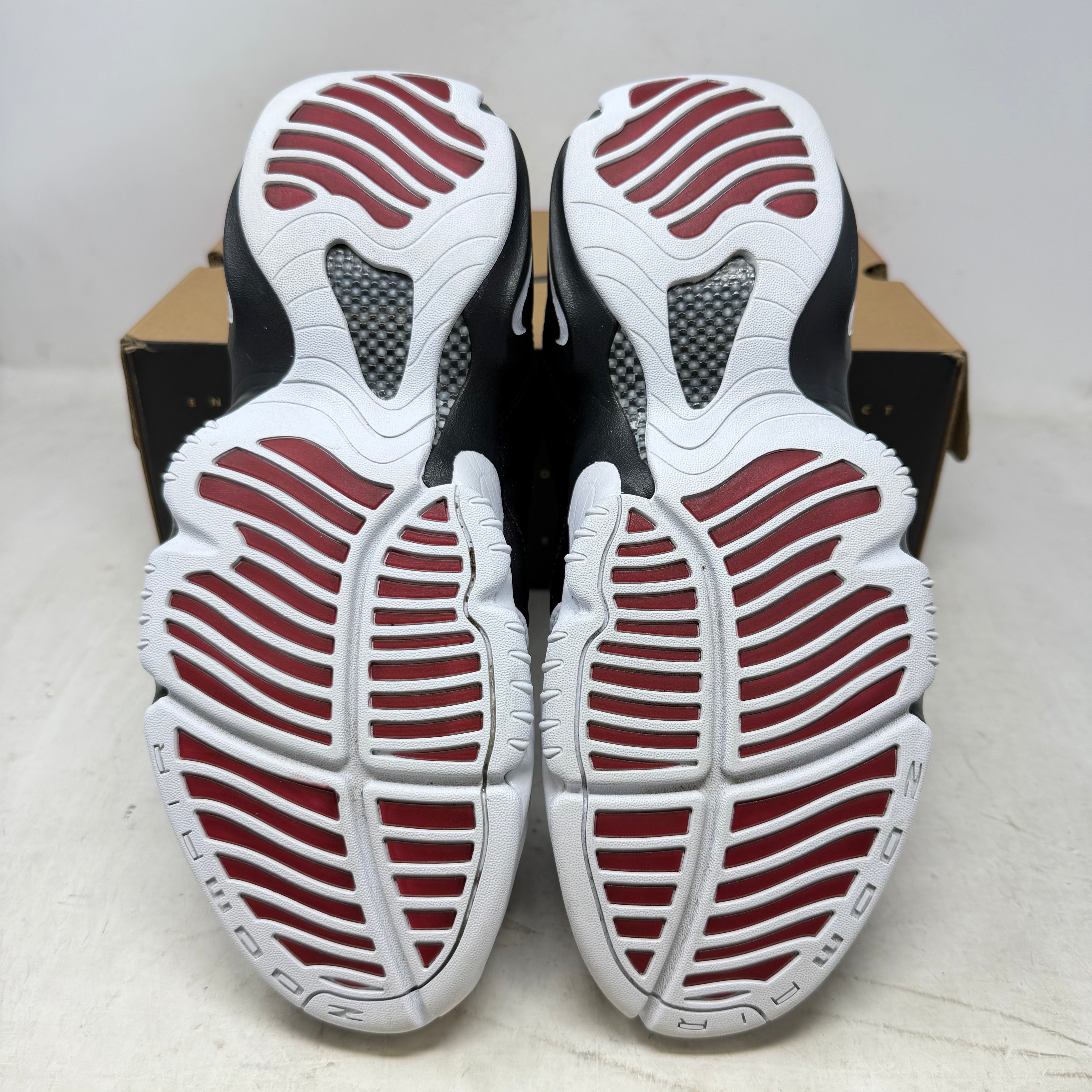 Nike Air Zoom Flight The Glove Black White OG (2026)