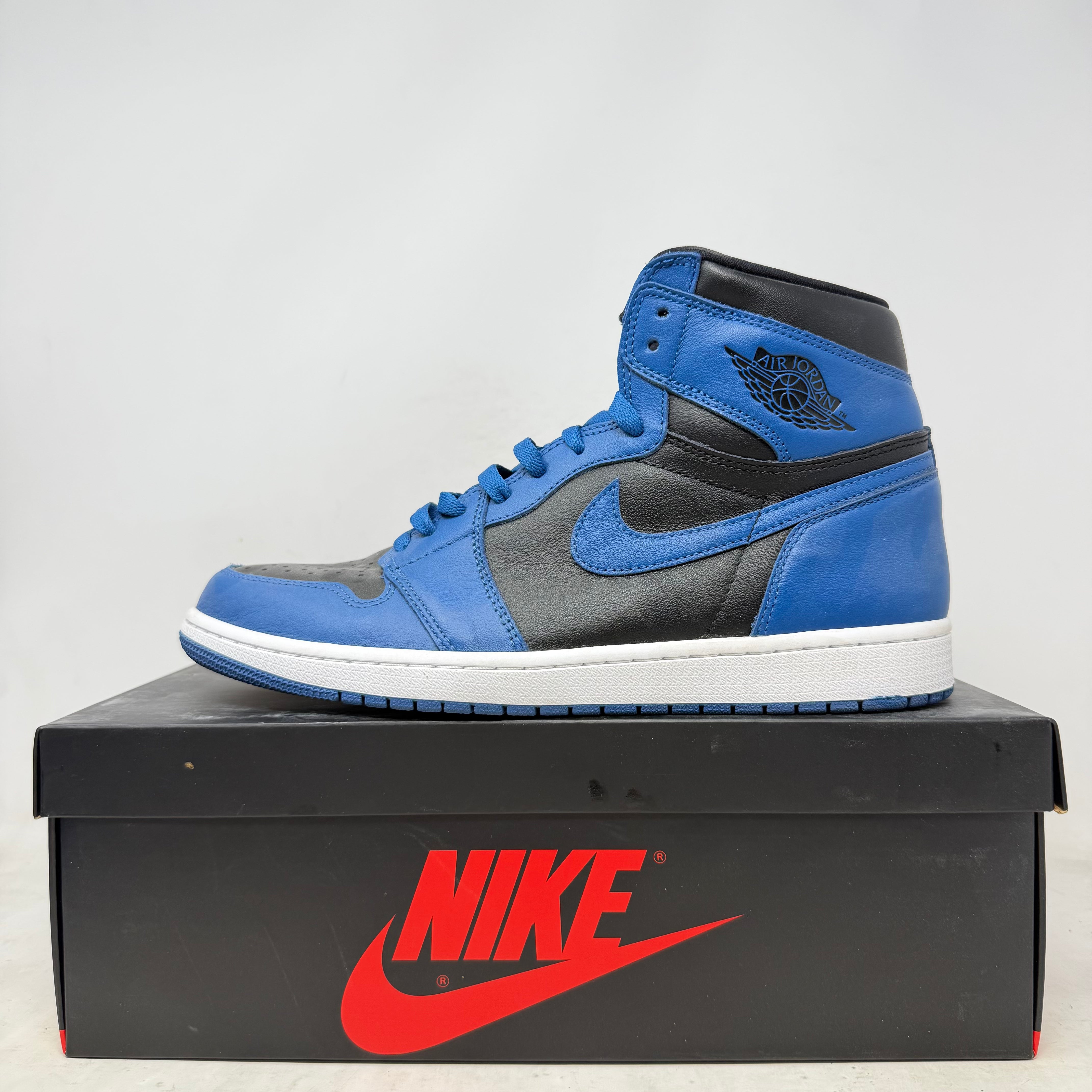 Jordan 1 Retro High OG Dark Marina Blue