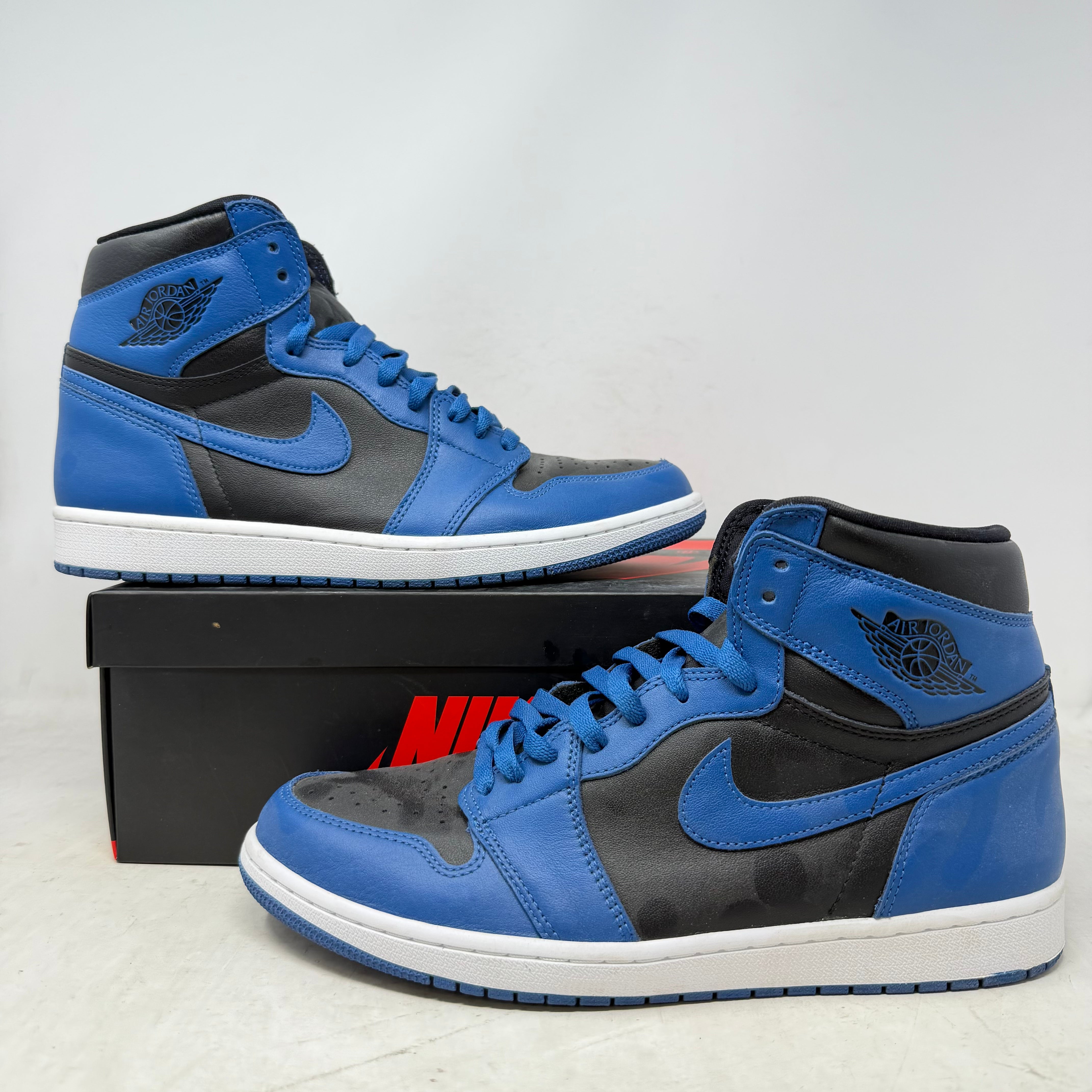 Jordan 1 Retro High OG Dark Marina Blue