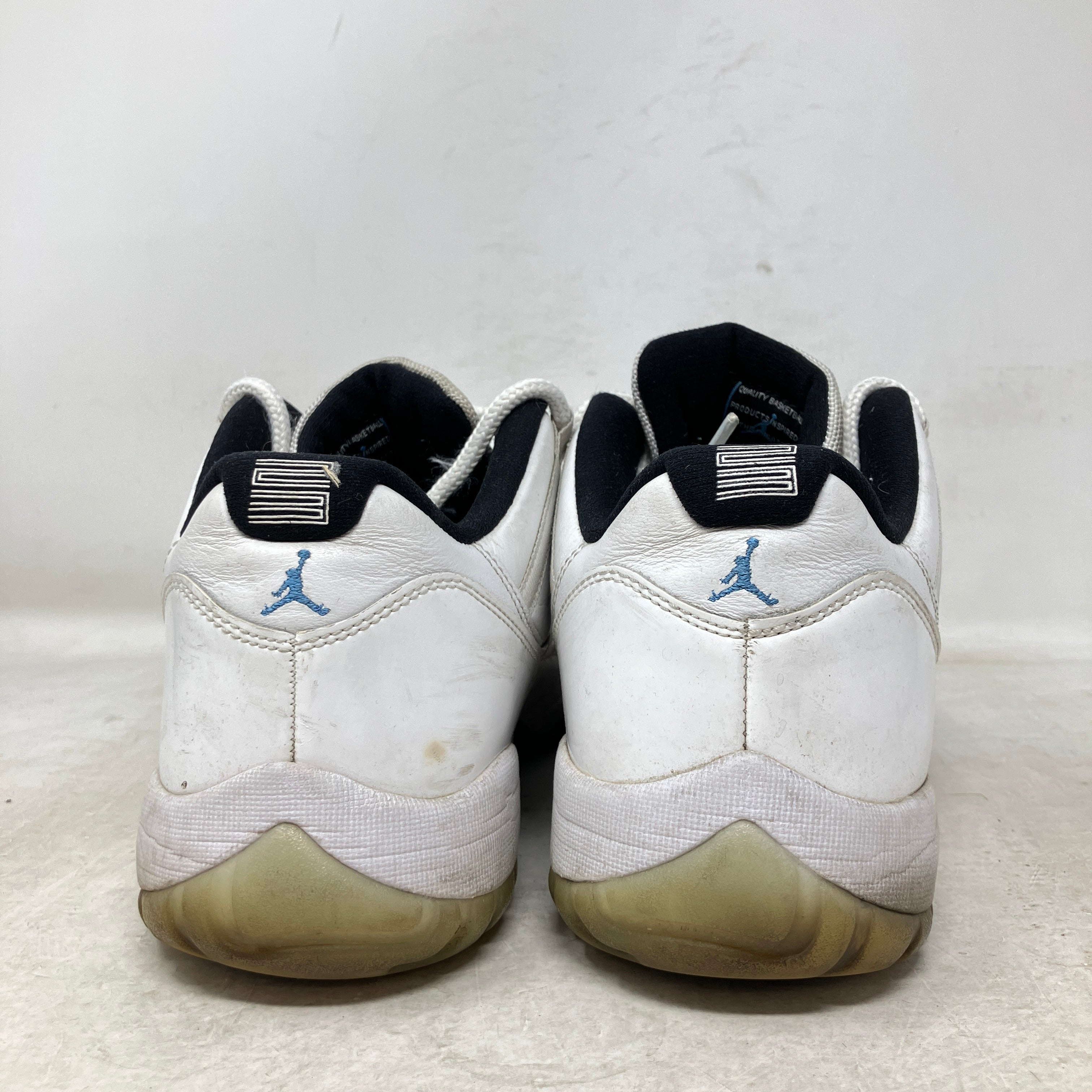 Jordan 11 Retro Low Legend Blue