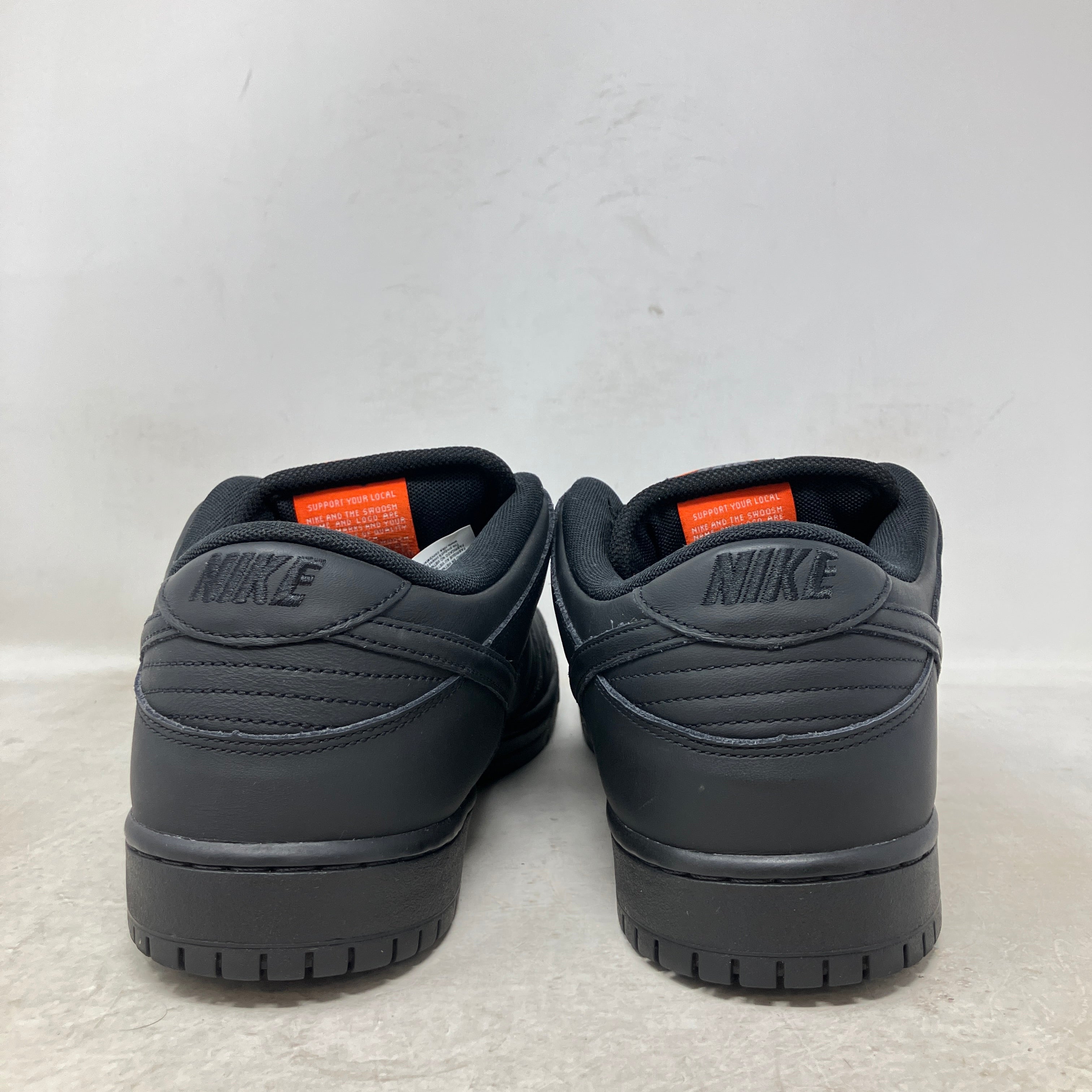 Nike SB Dunk Low Pro Triple Black