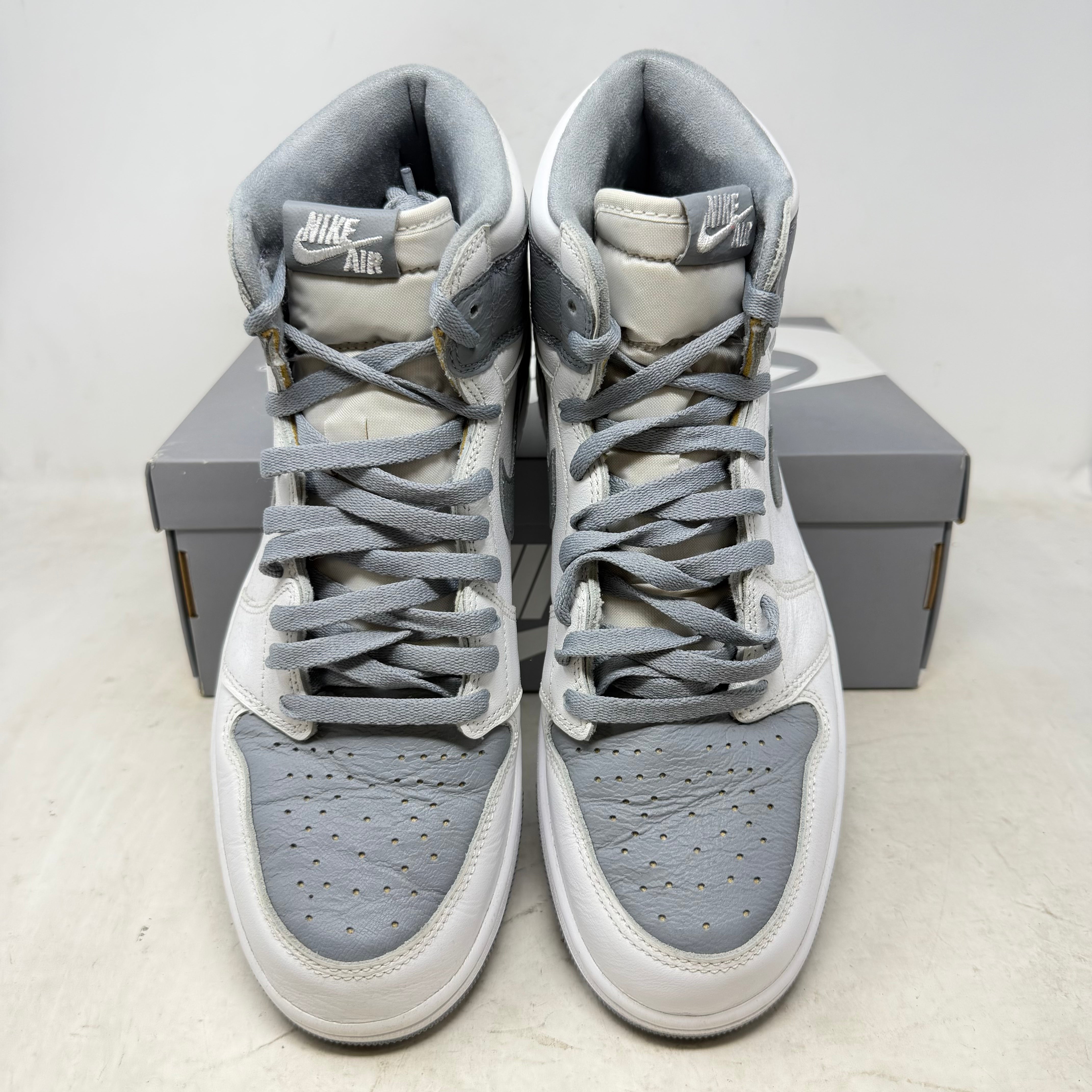Jordan 1 Retro High OG Stealth