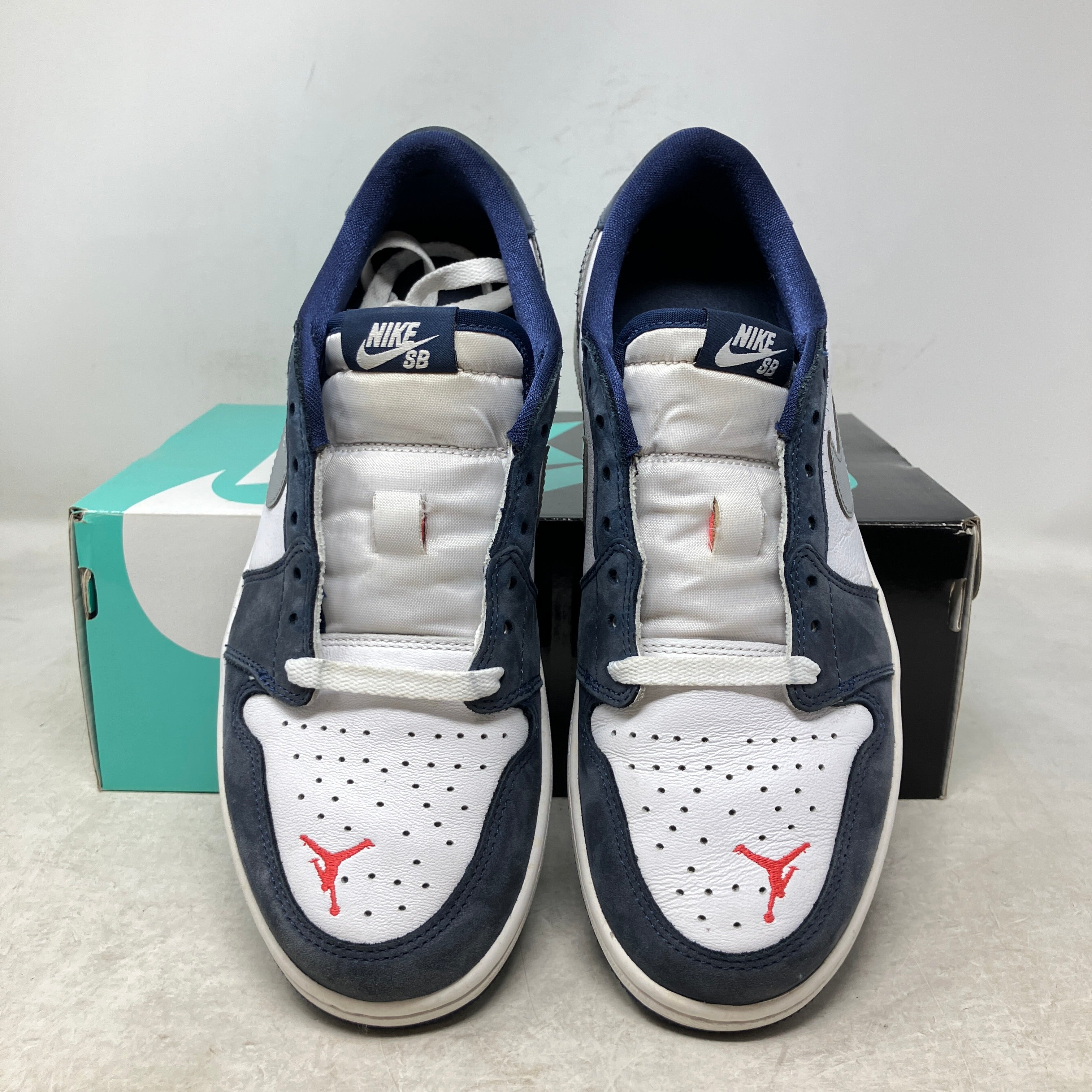 Jordan 1 Low SB Midnight Navy
