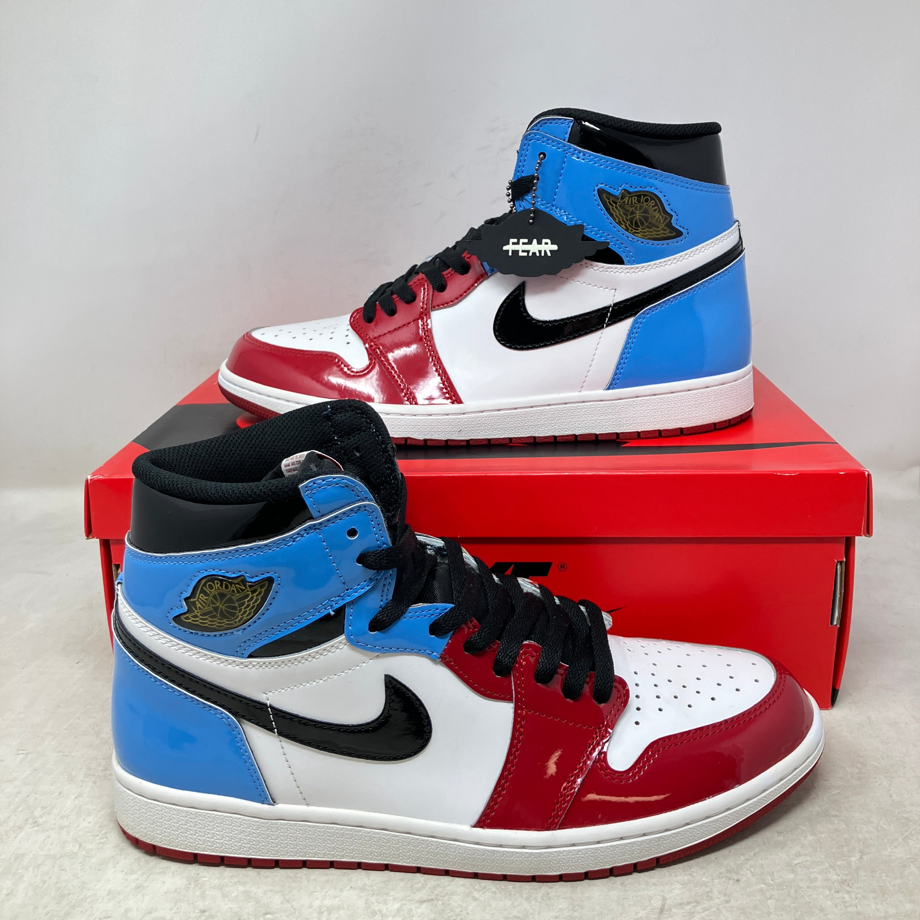 Jordan 1 Retro High Fearless UNC Chicago
