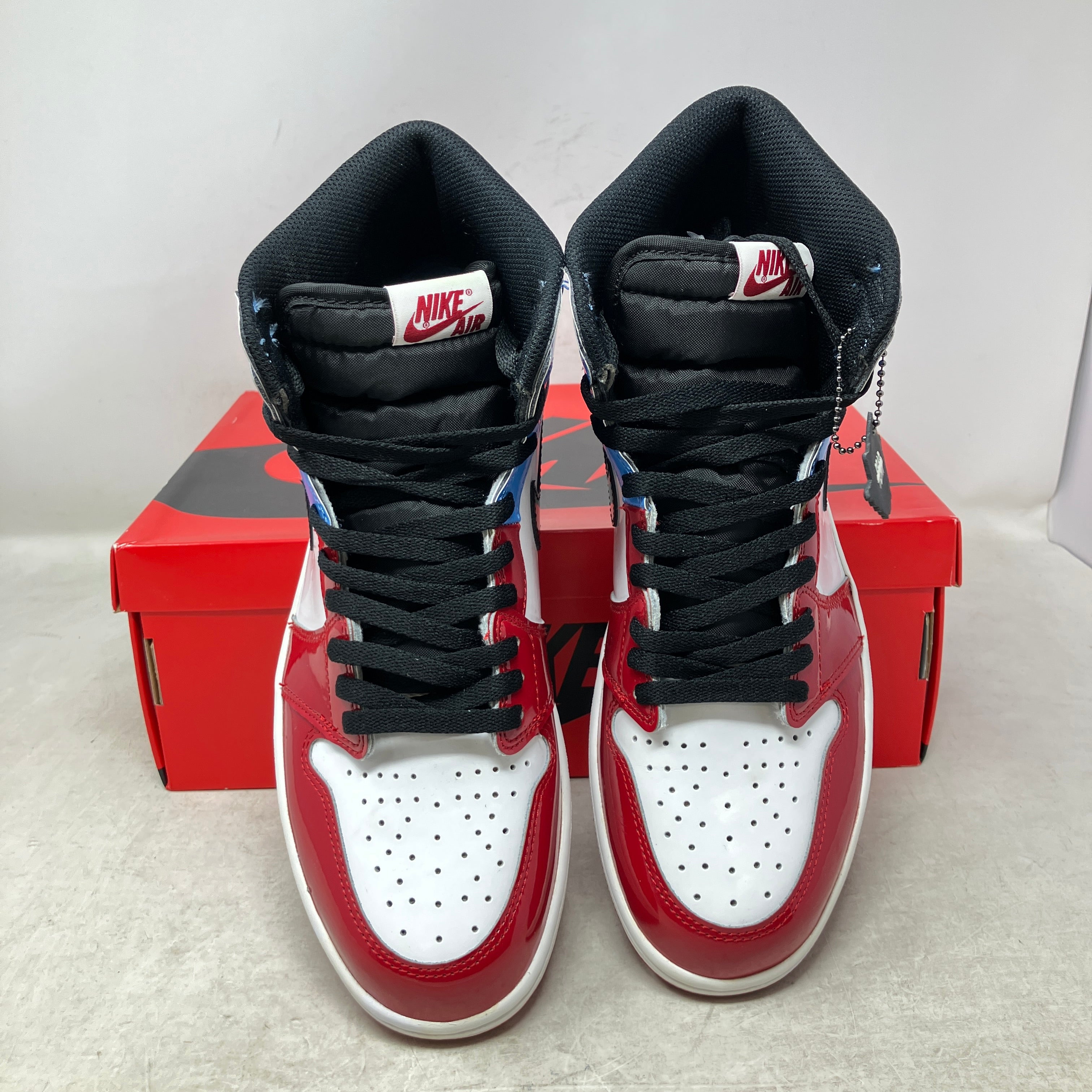 Jordan 1 Retro High Fearless UNC Chicago