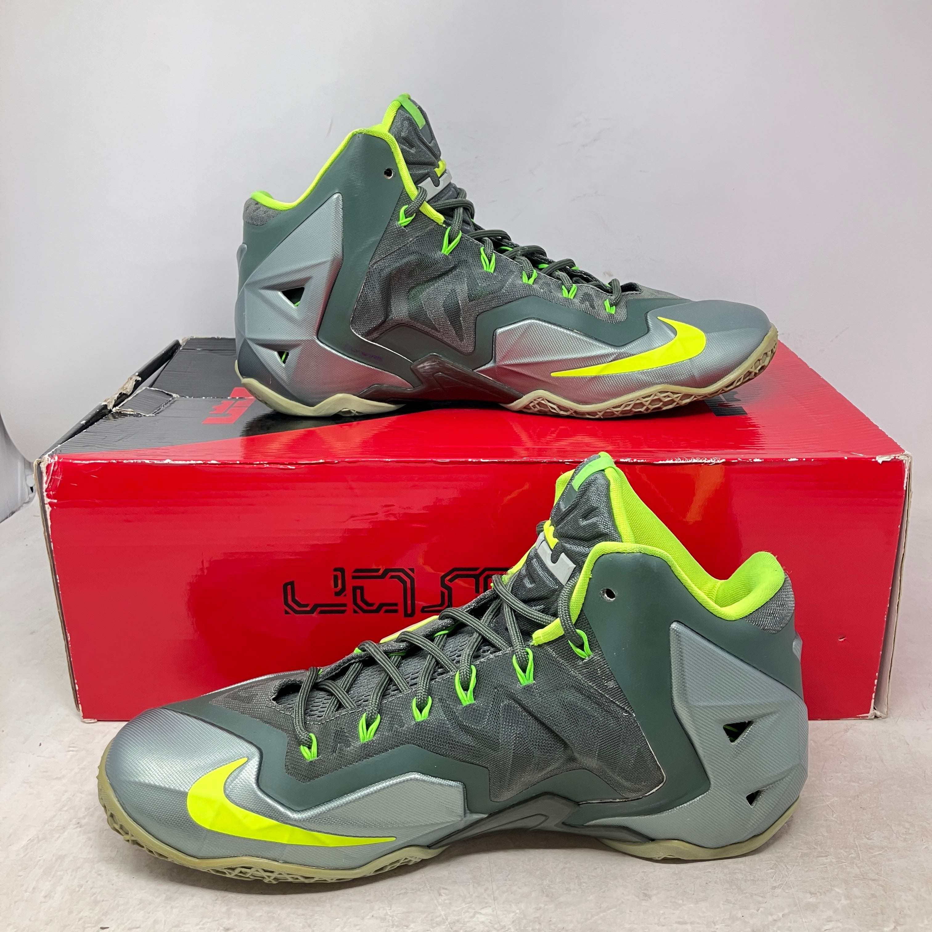 Nike LeBron 11 Dunkman