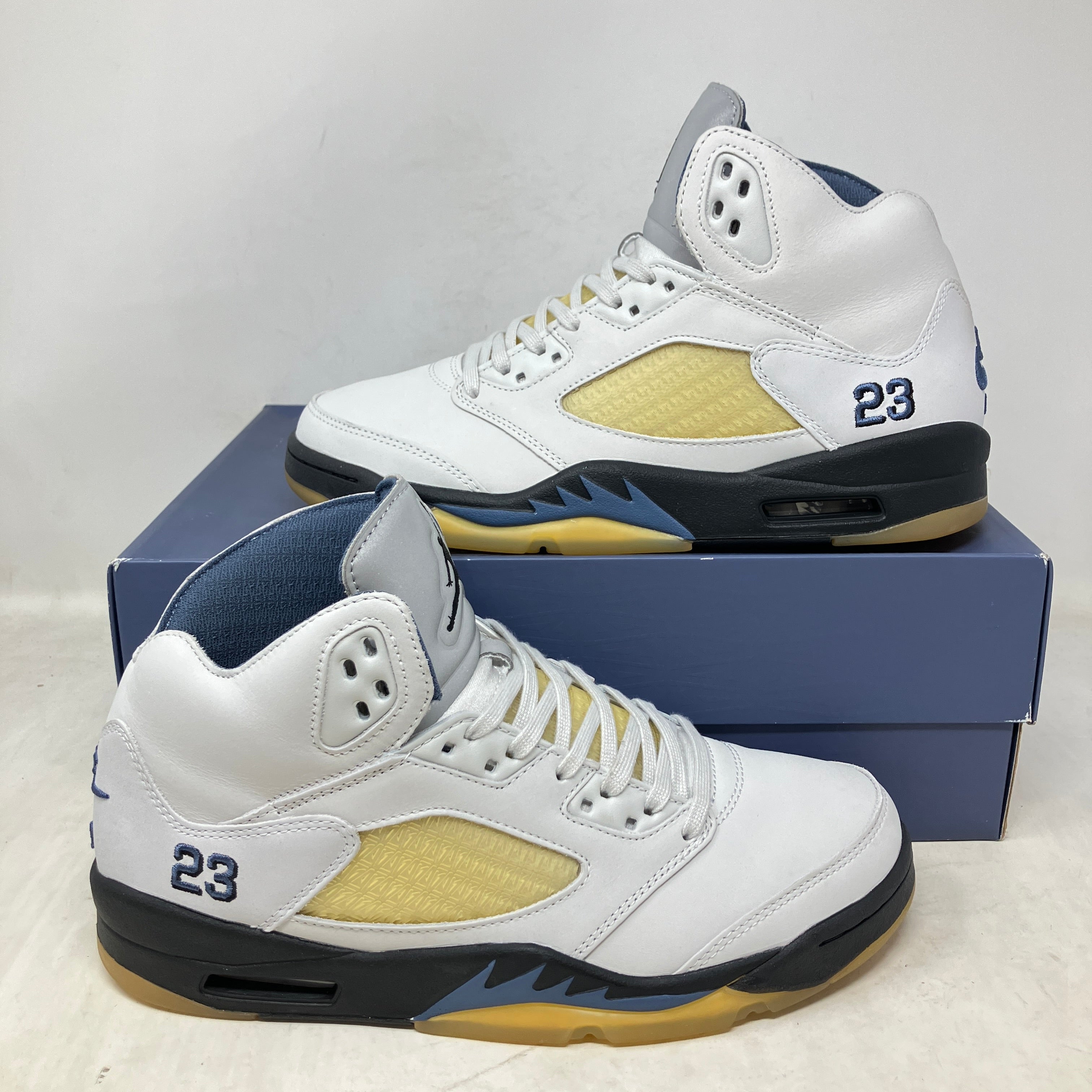 Jordan 5 Retro A Ma Maniére Dawn (Women's)