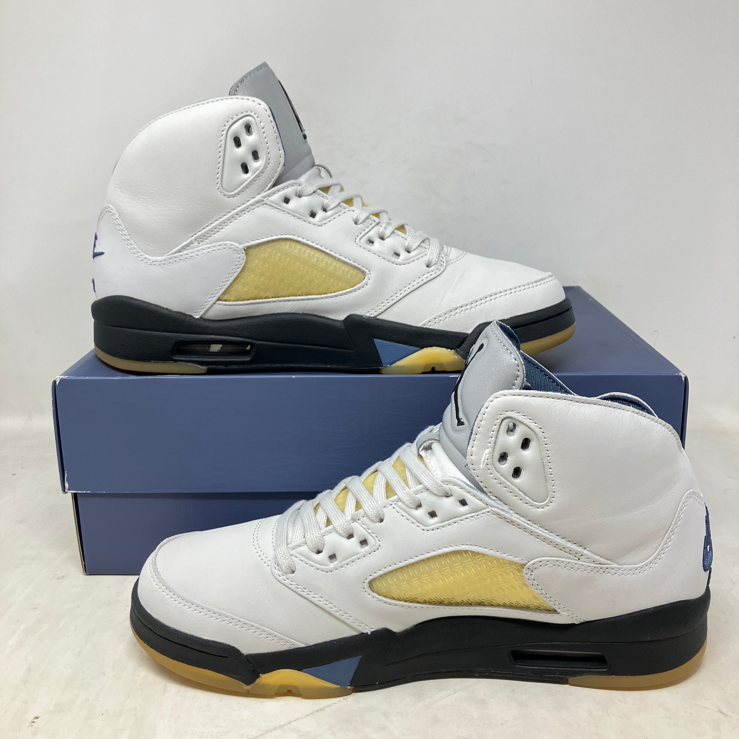 Jordan 5 Retro A Ma Maniére Dawn (Women's)