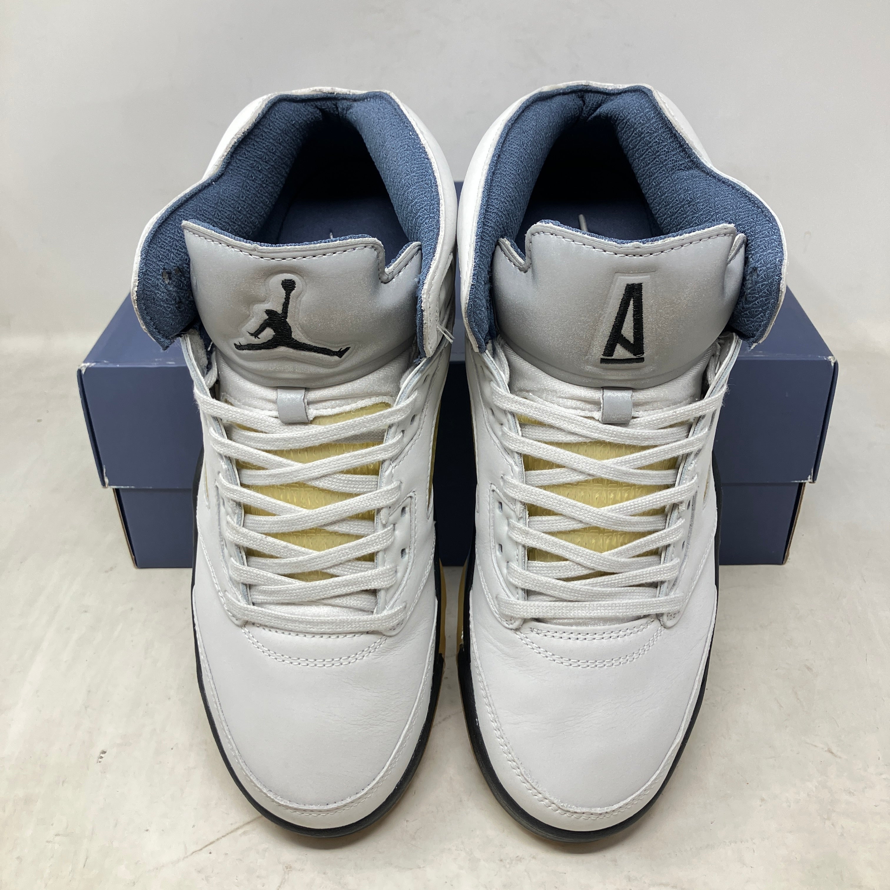 Jordan 5 Retro A Ma Maniére Dawn (Women's)