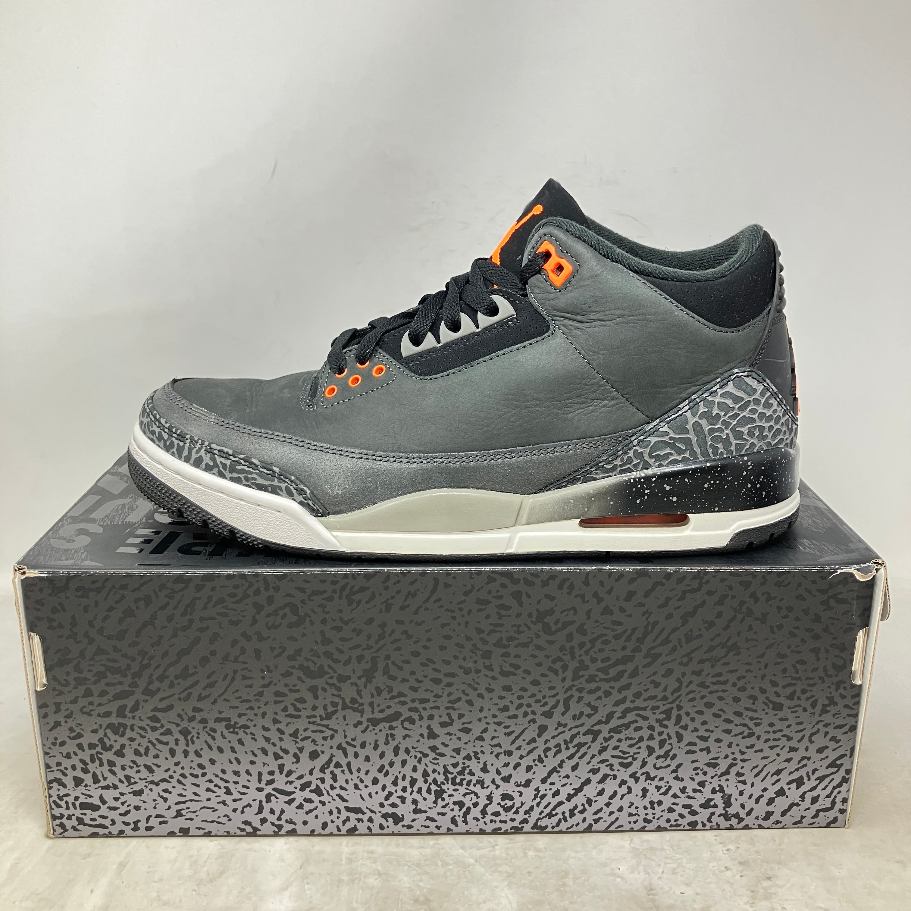Jordan 3 Retro Fear Pack (2023)