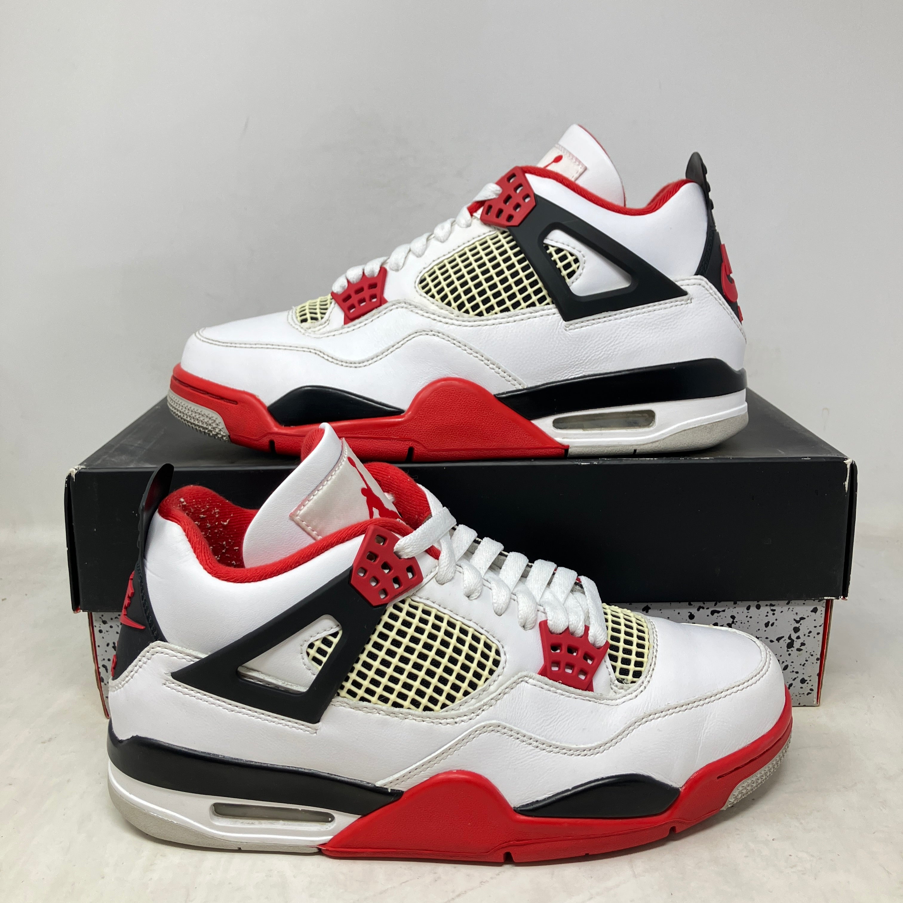 Jordan 4 Retro Fire Red (2020)