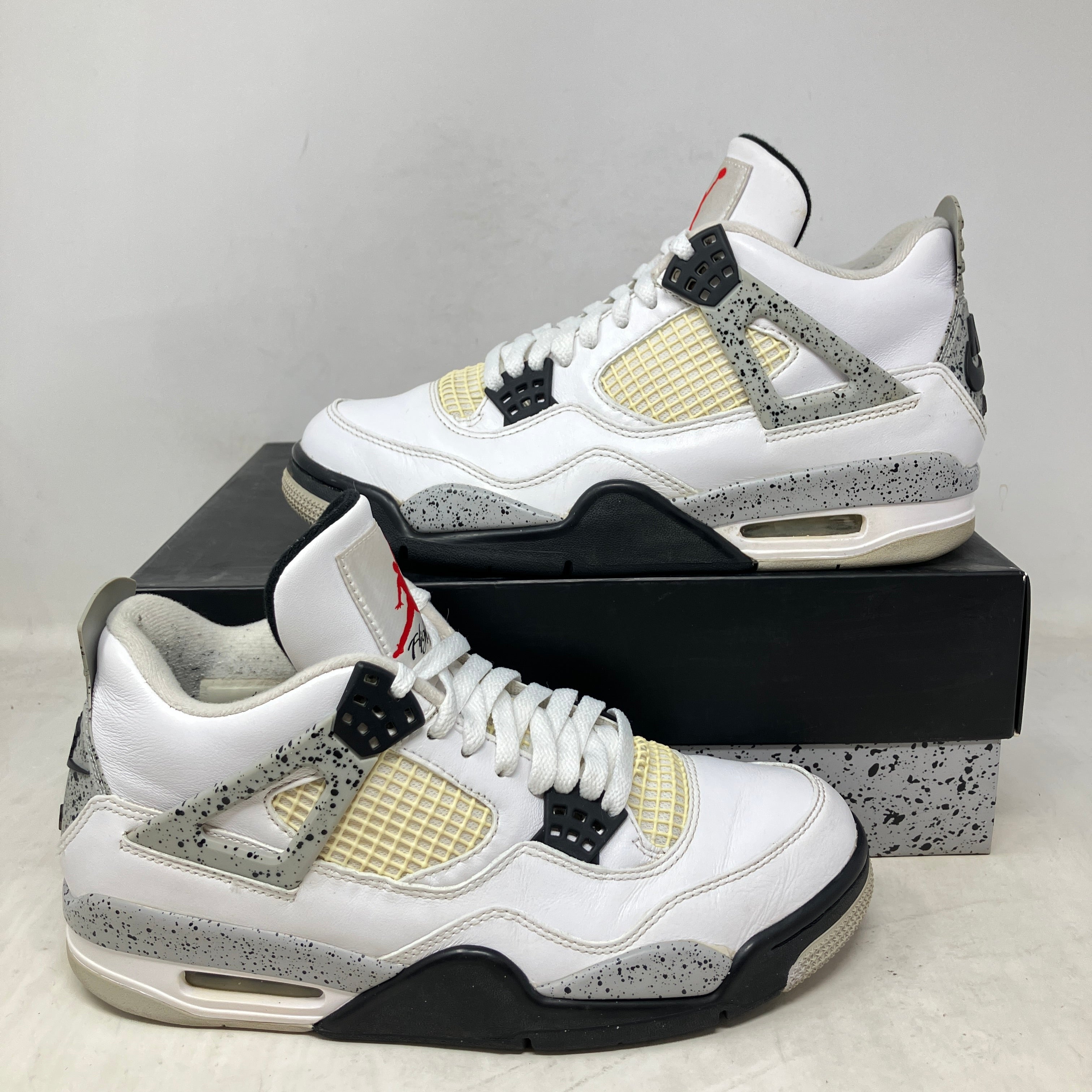 Jordan 4 Retro White Cement (2016)