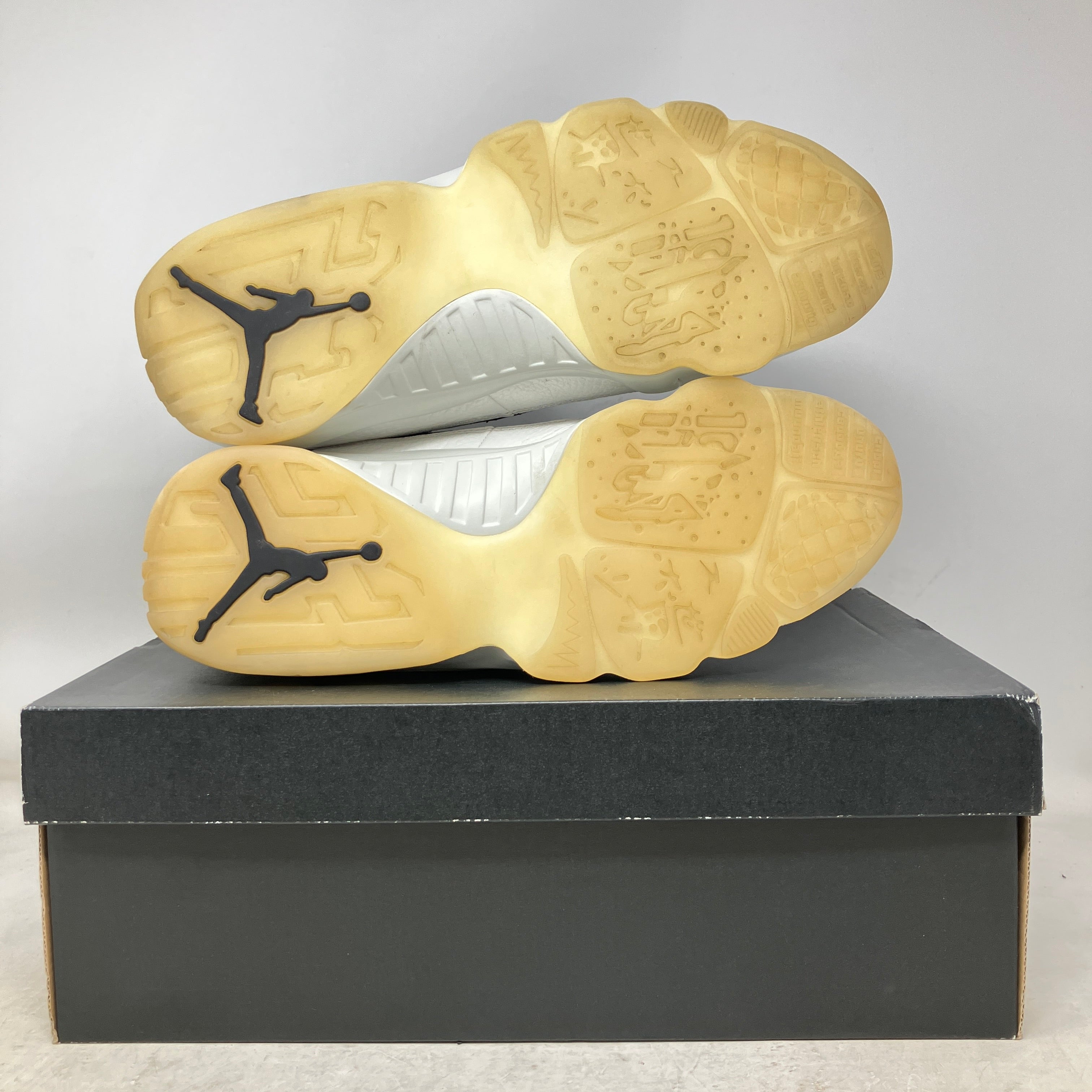 Jordan 9 Retro City of Flight