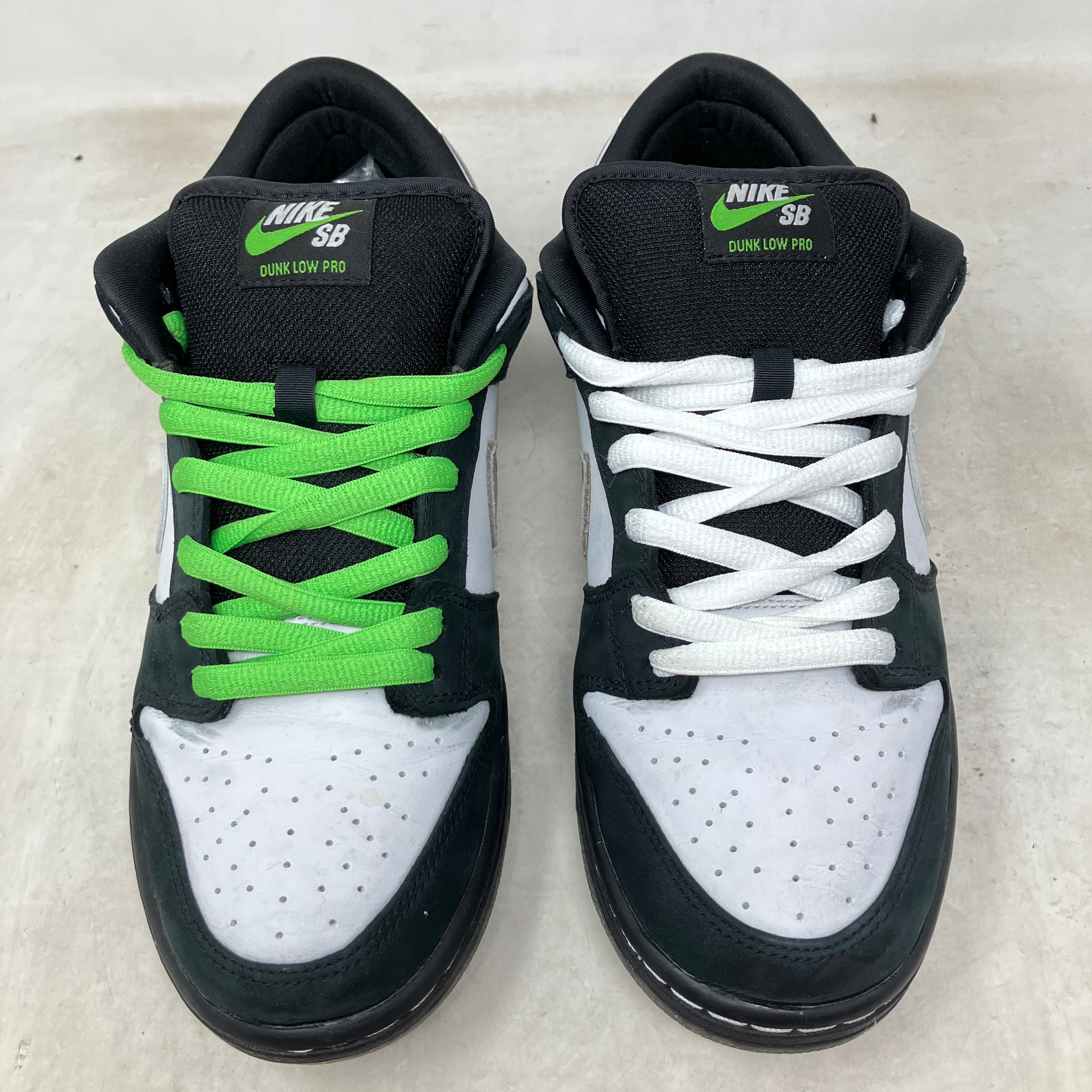 Nike SB Dunk Low Staple Panda Pigeon