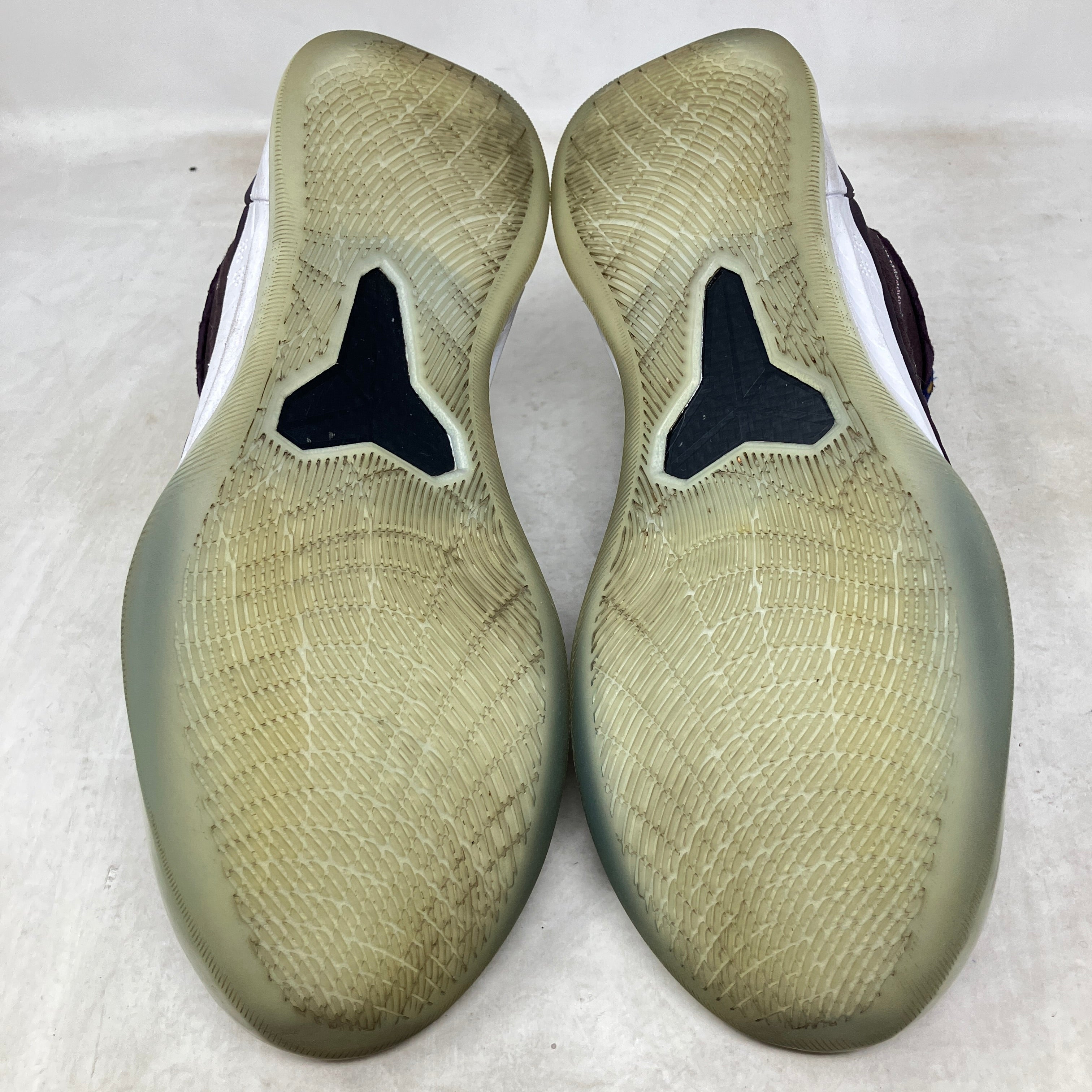 Nike Kobe A.D. Mid Port Wine