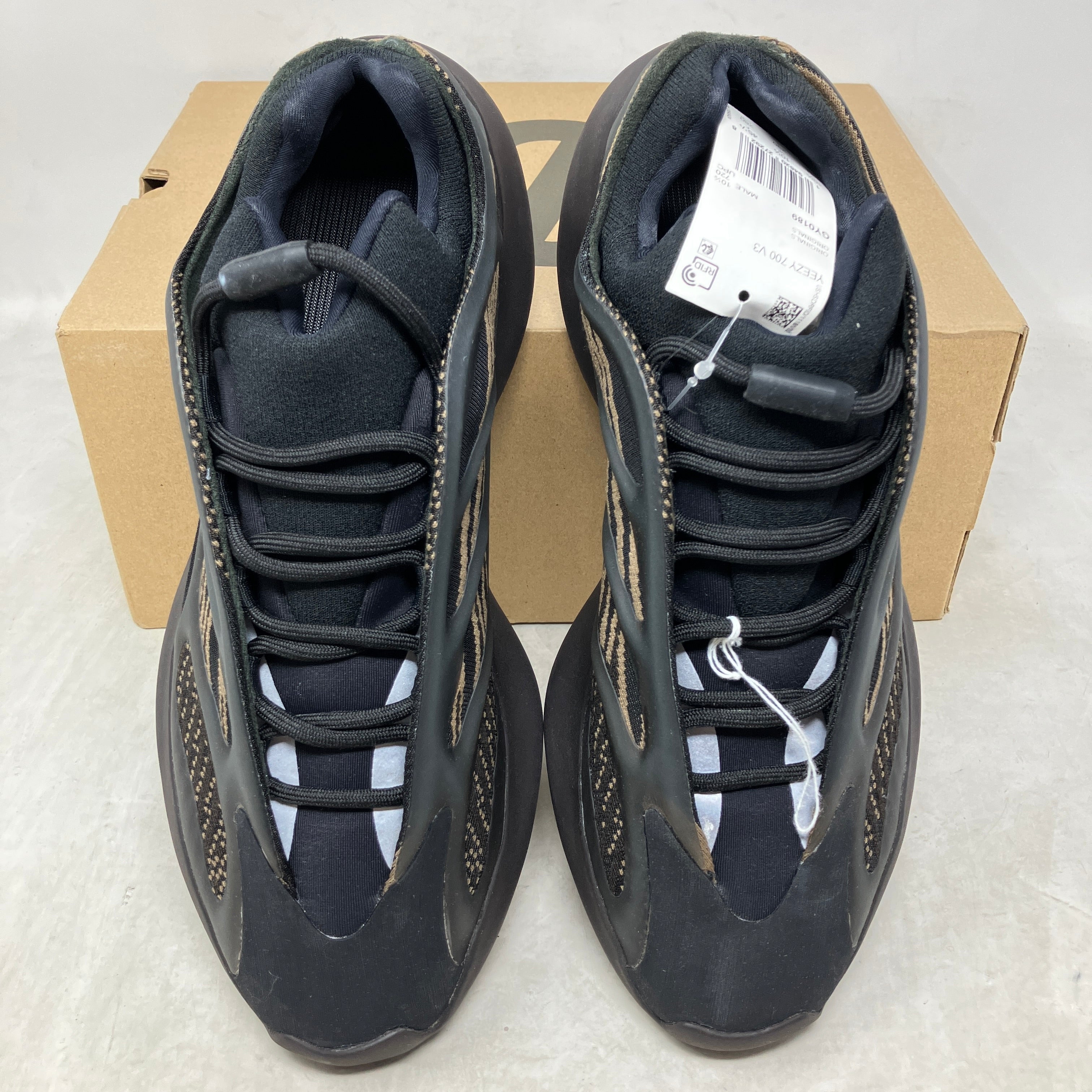 adidas Yeezy 700 V3 Clay Brown