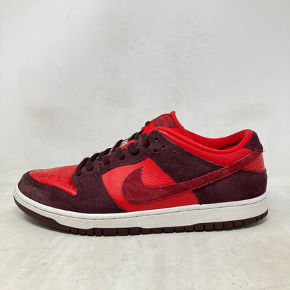 Nike SB Dunk Low Cherry