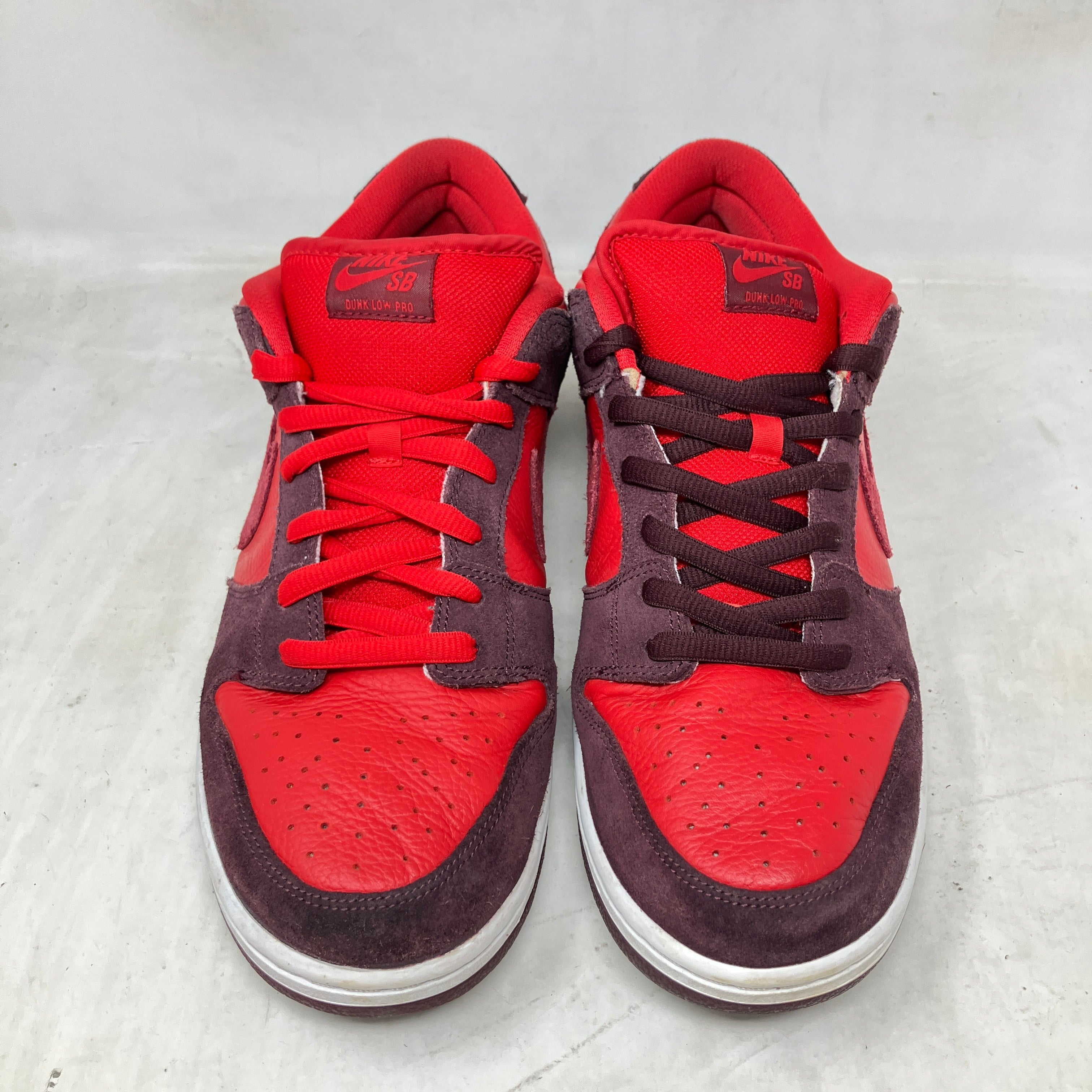 Nike SB Dunk Low Cherry