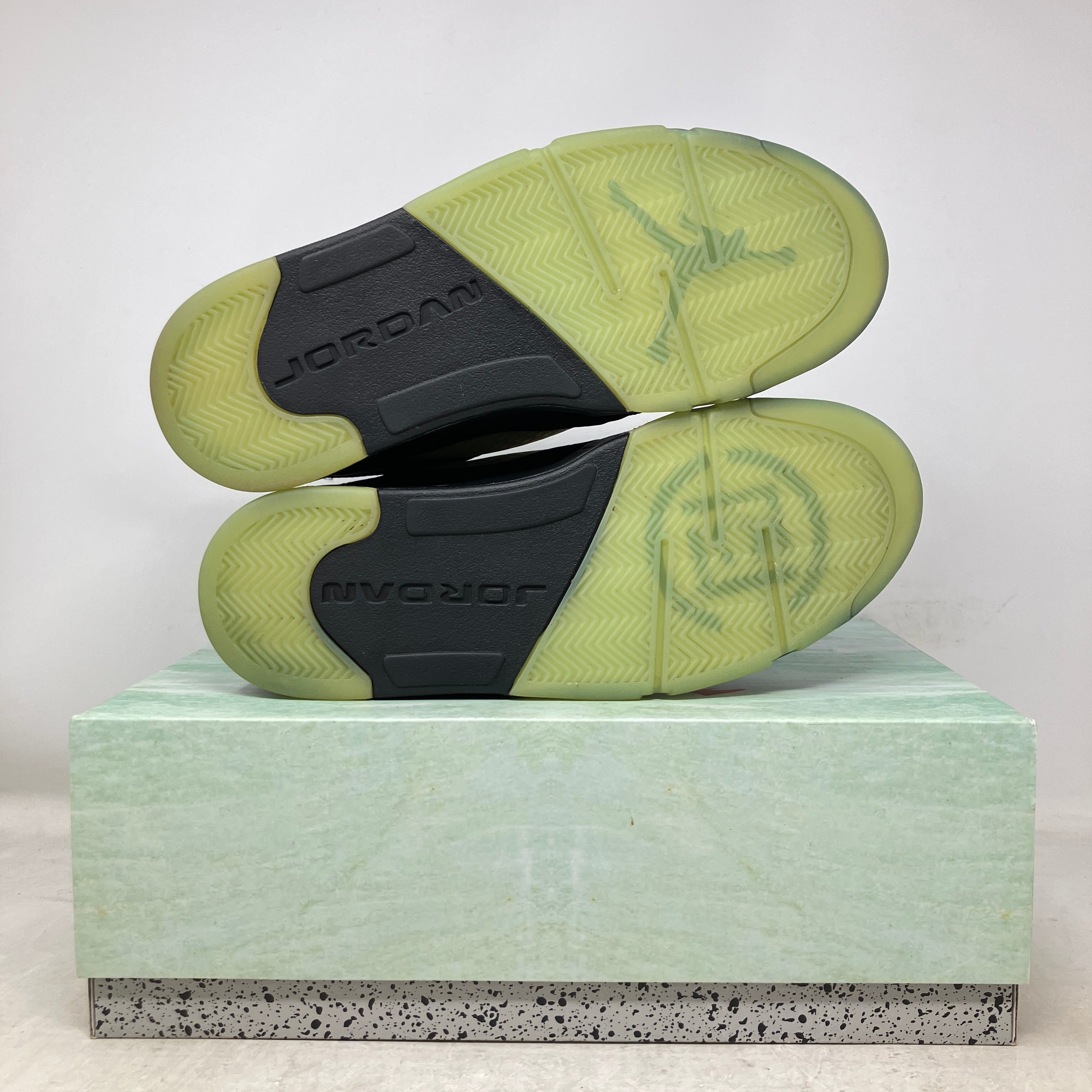 Jordan 5 Retro Low CLOT Jade