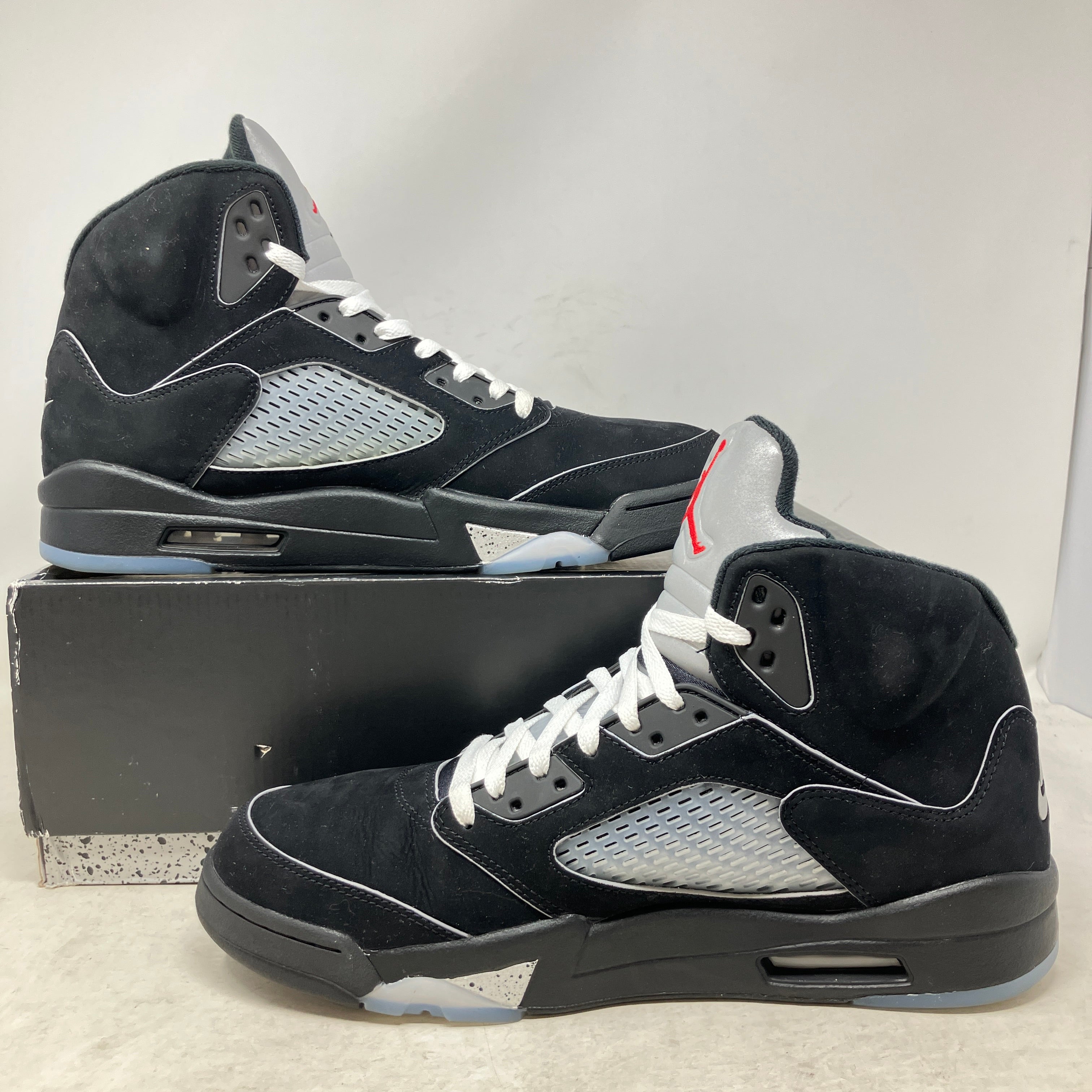 Jordan 5 Retro OG Black Metallic Reimagined