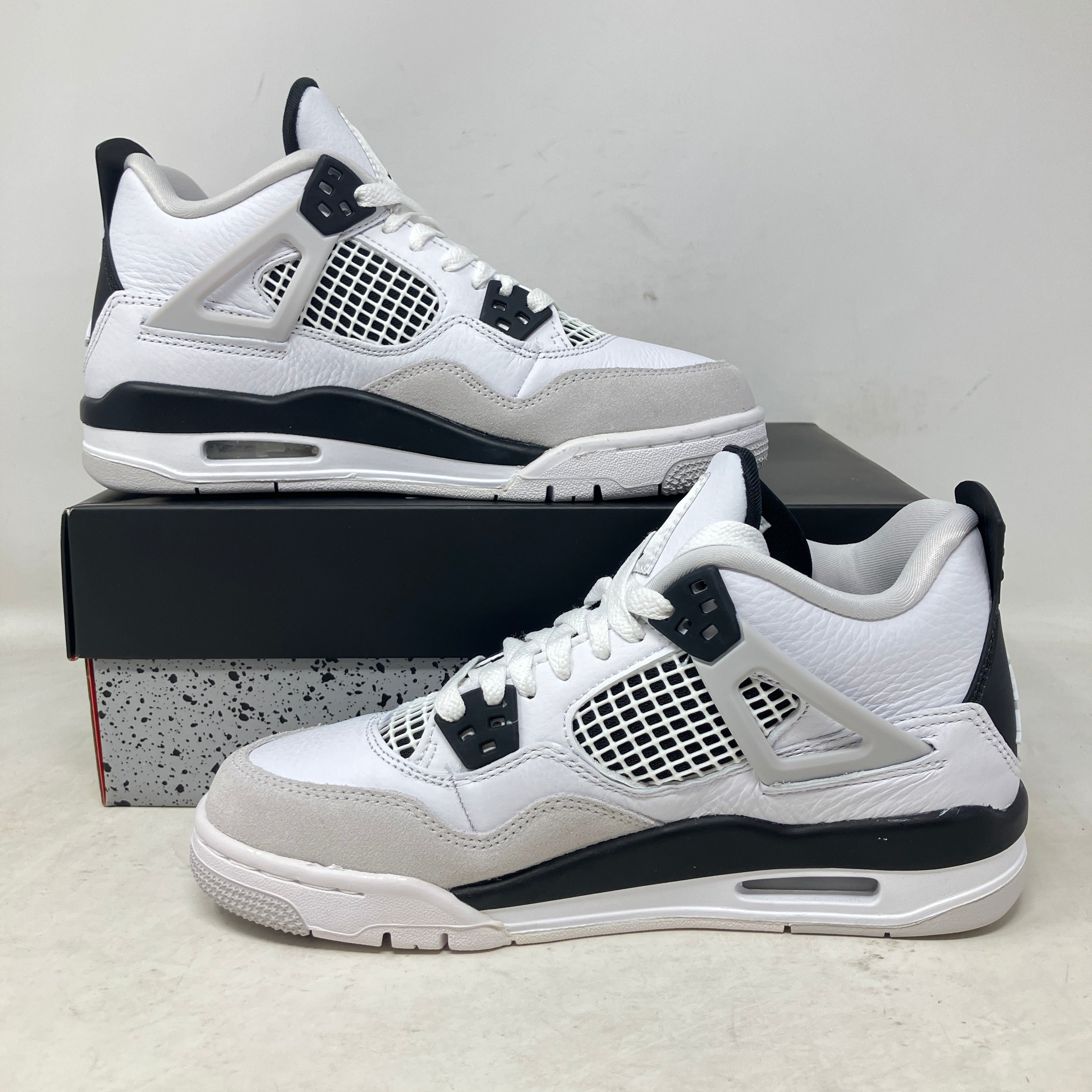 Jordan 4 Retro Military Black (GS)