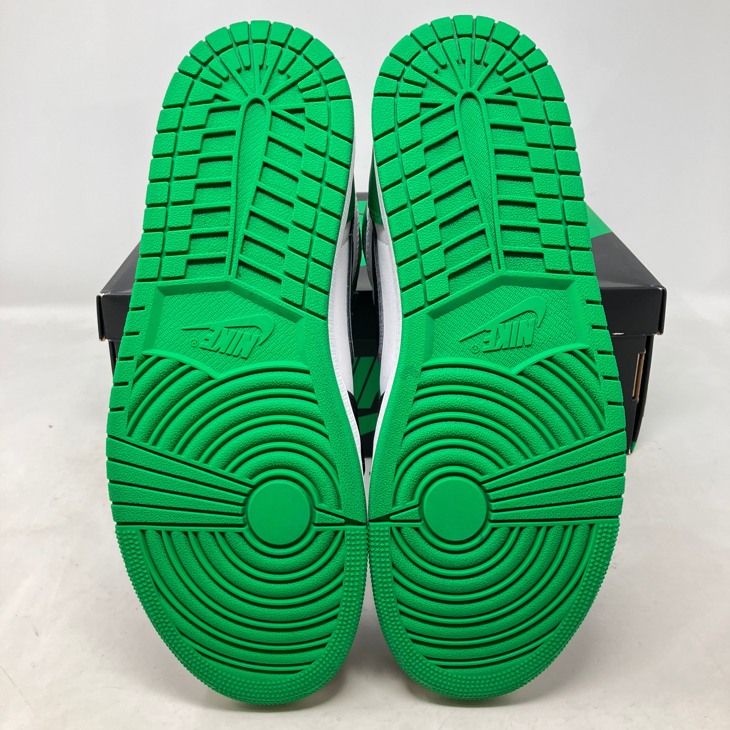 Jordan 1 Retro High OG Lucky Green