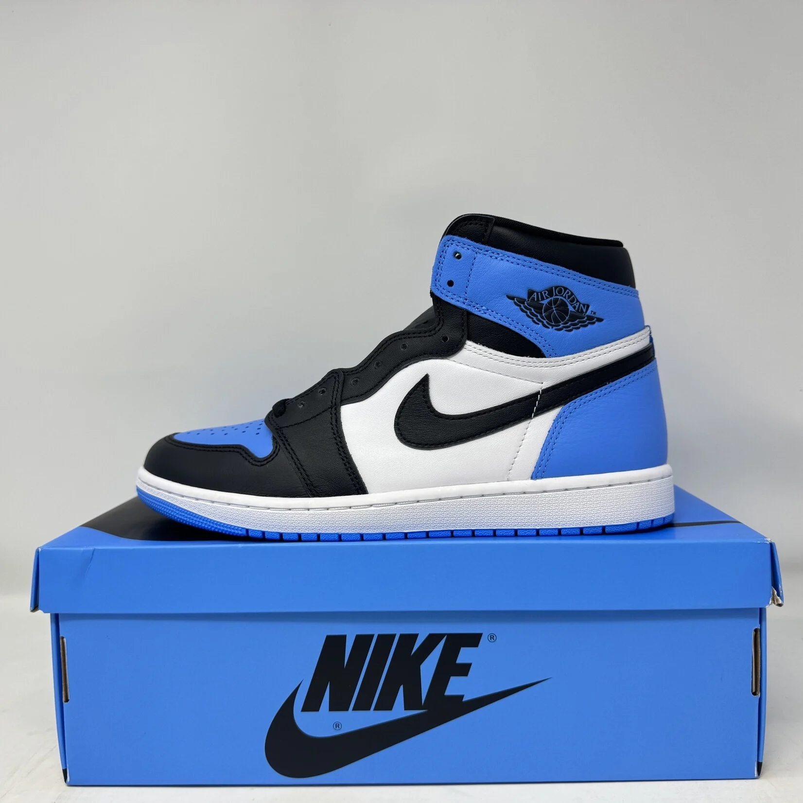 Jordan 1 Retro High OG UNC Toe