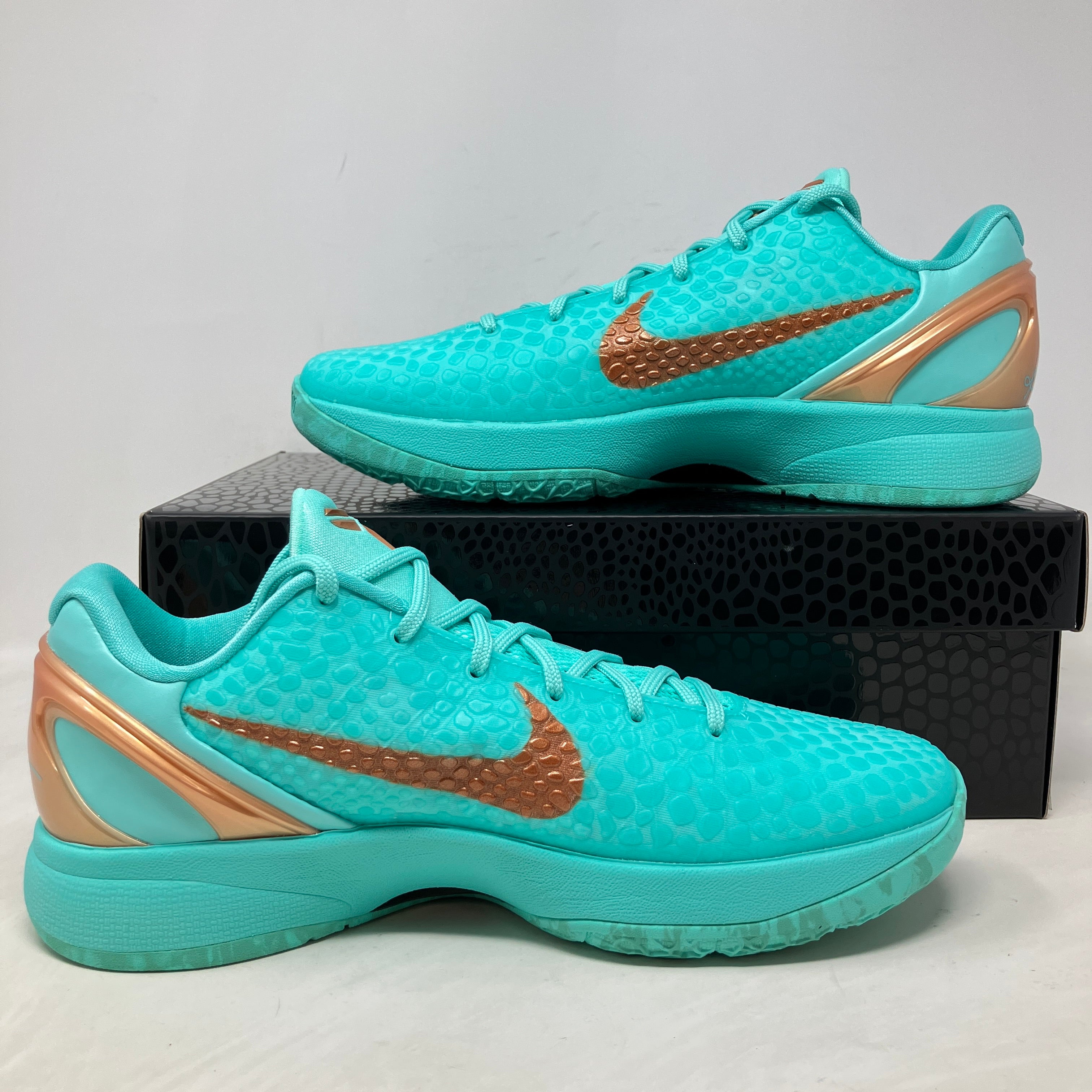 Nike Kobe 6 Protro Jalen Brunson Statue of Liberty