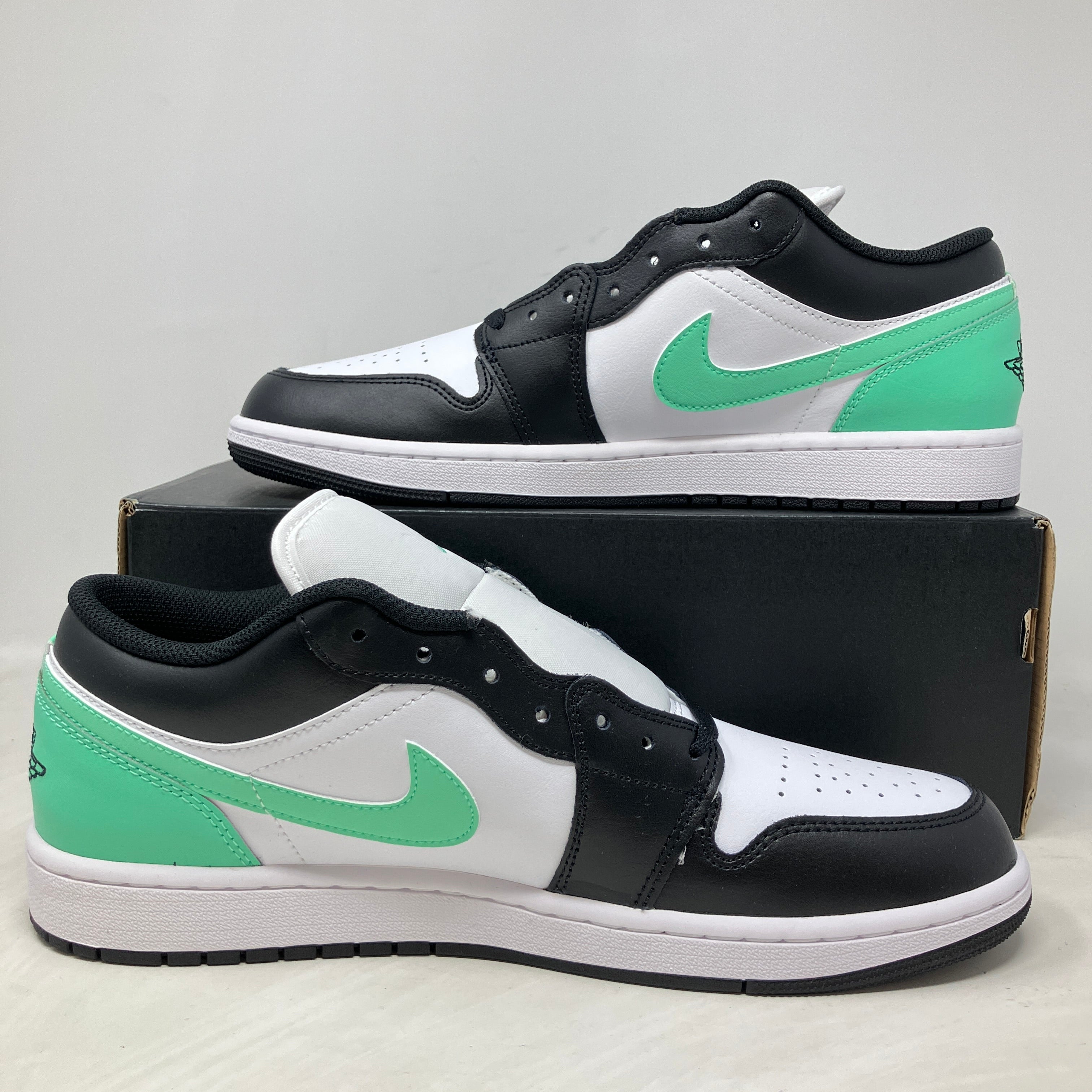 Jordan 1 Low Green Glow