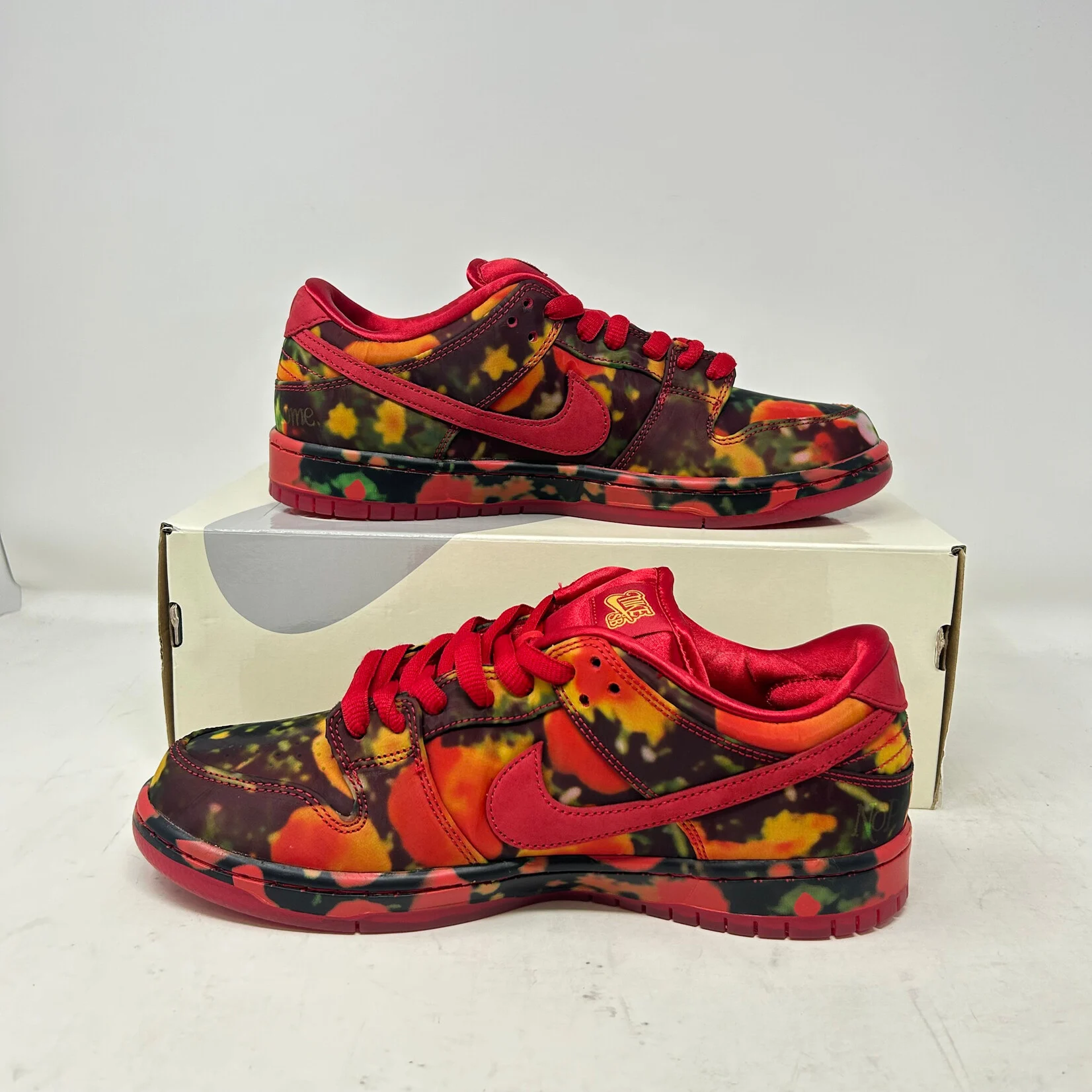 Nike SB Dunk Low The Wizard of Oz Poppy Field