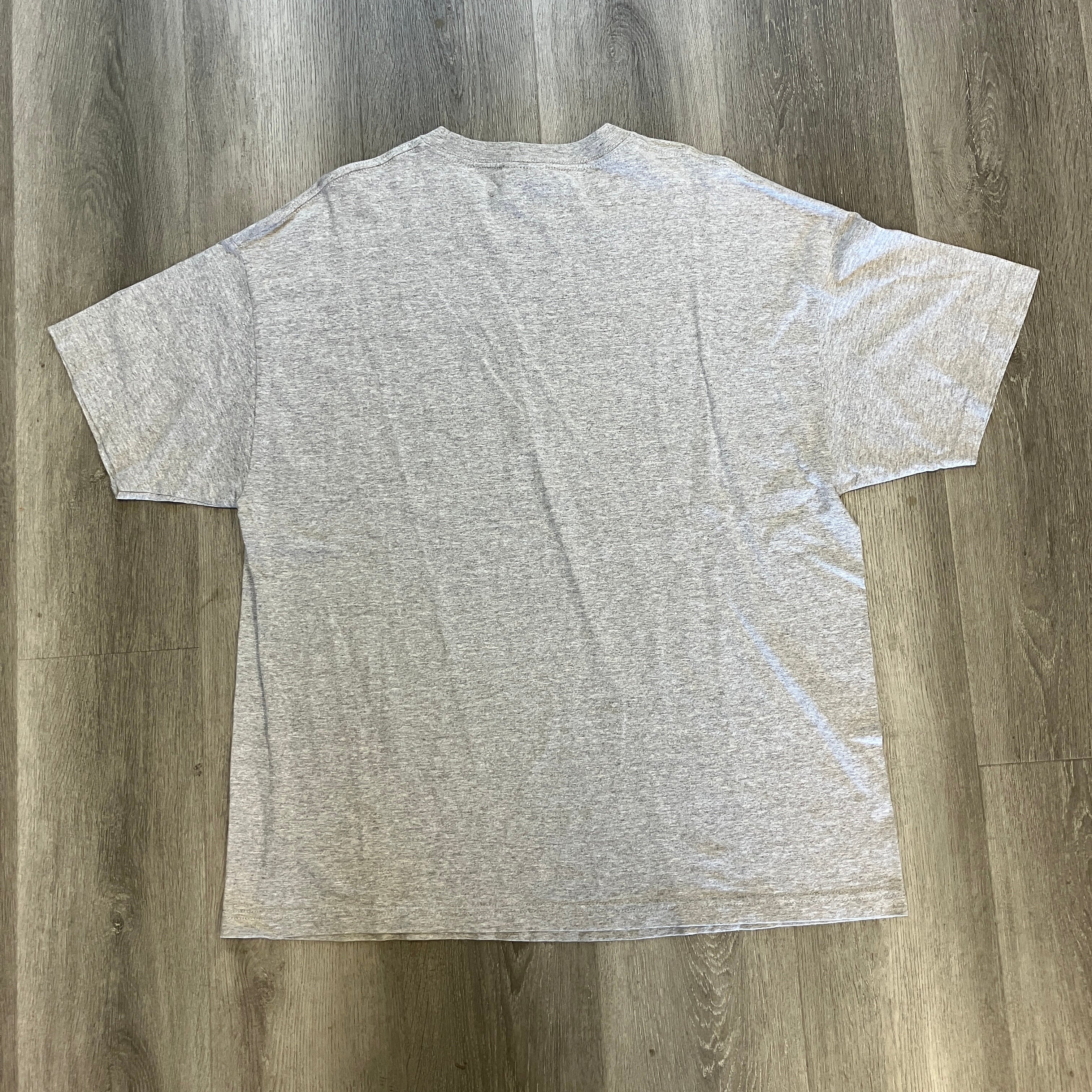 Vintage 2000s Los Angeles Lakers Nike Center Swoosh T Shirt