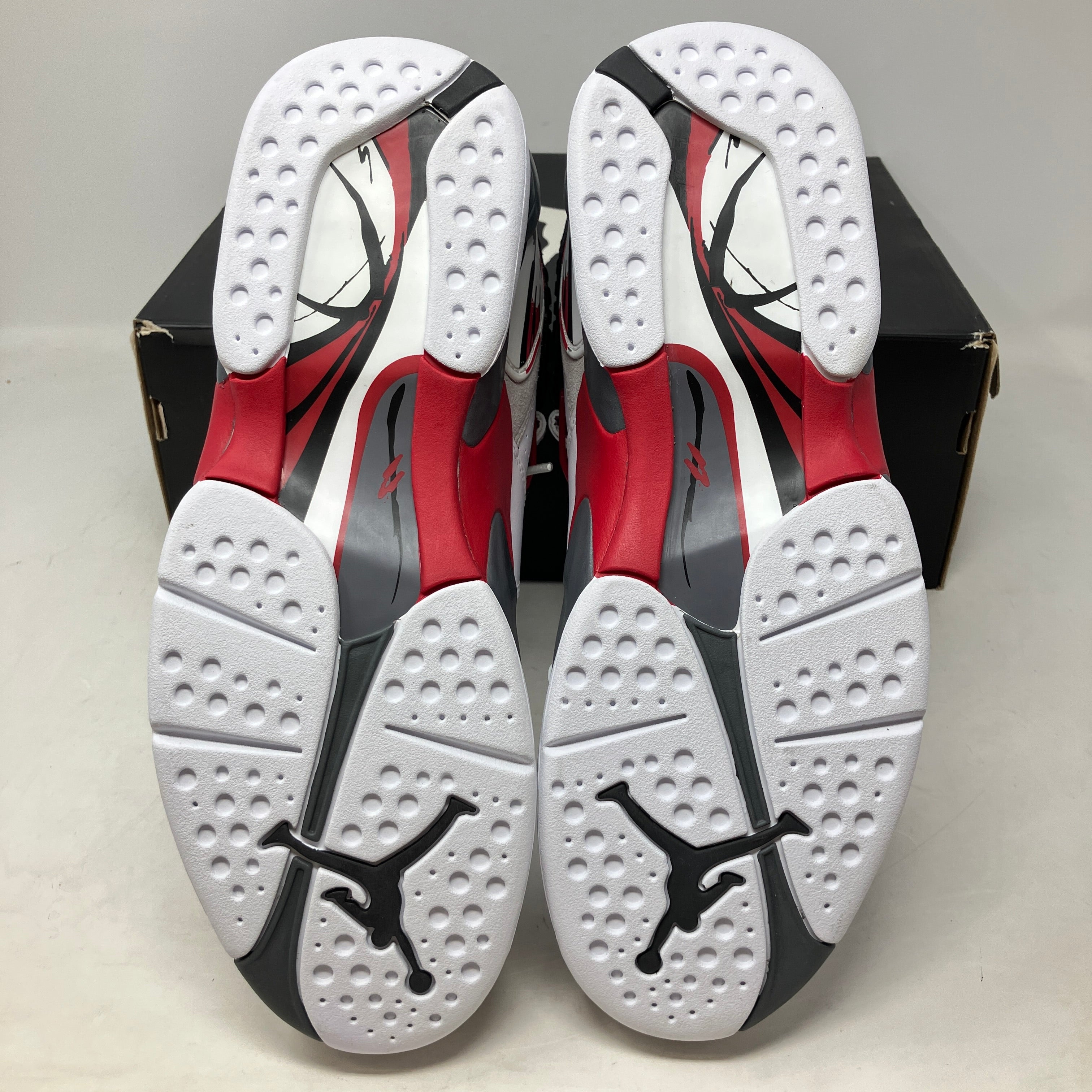 Jordan 8 Retro Bugs Bunny (2013)