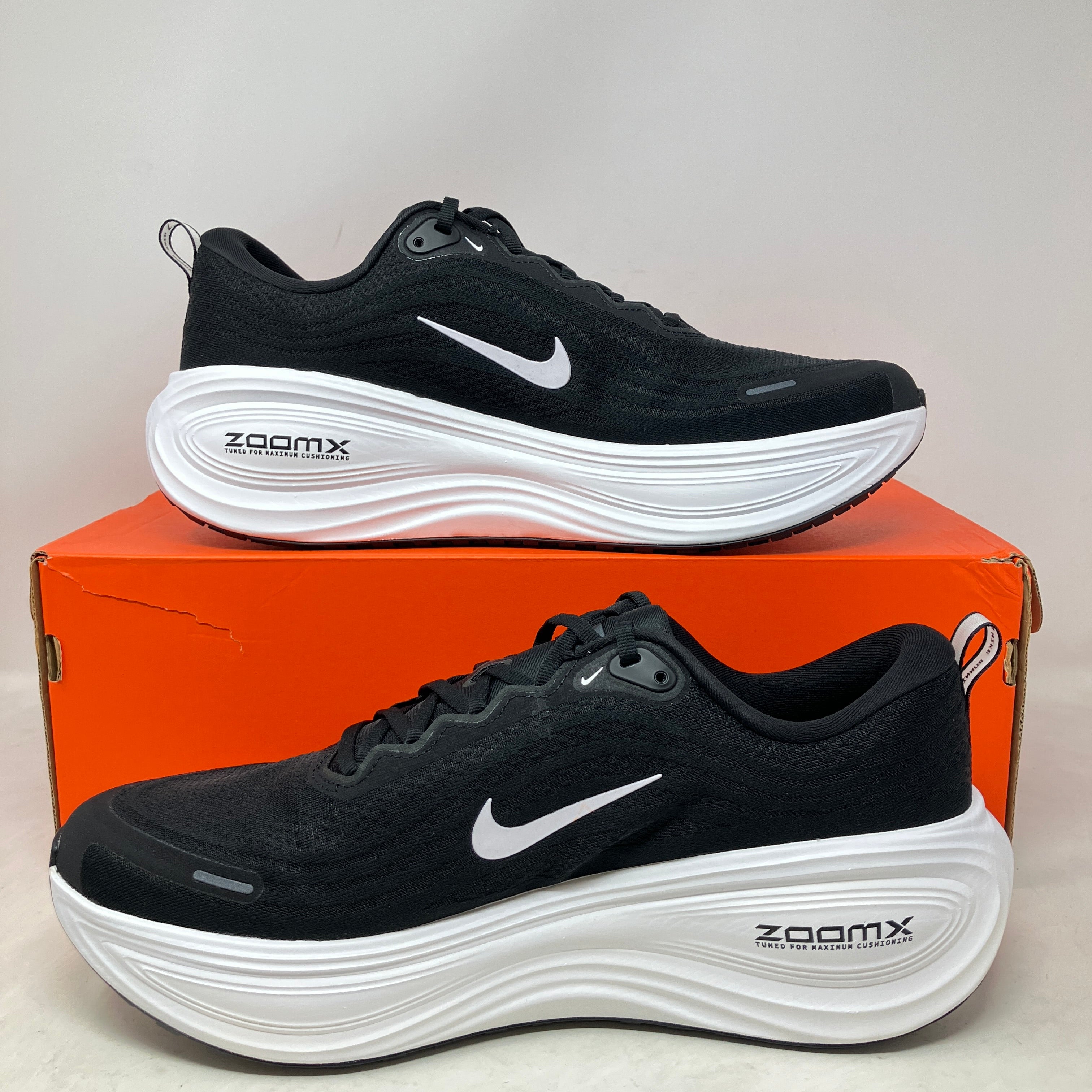 Nike Vomero Plus Black White