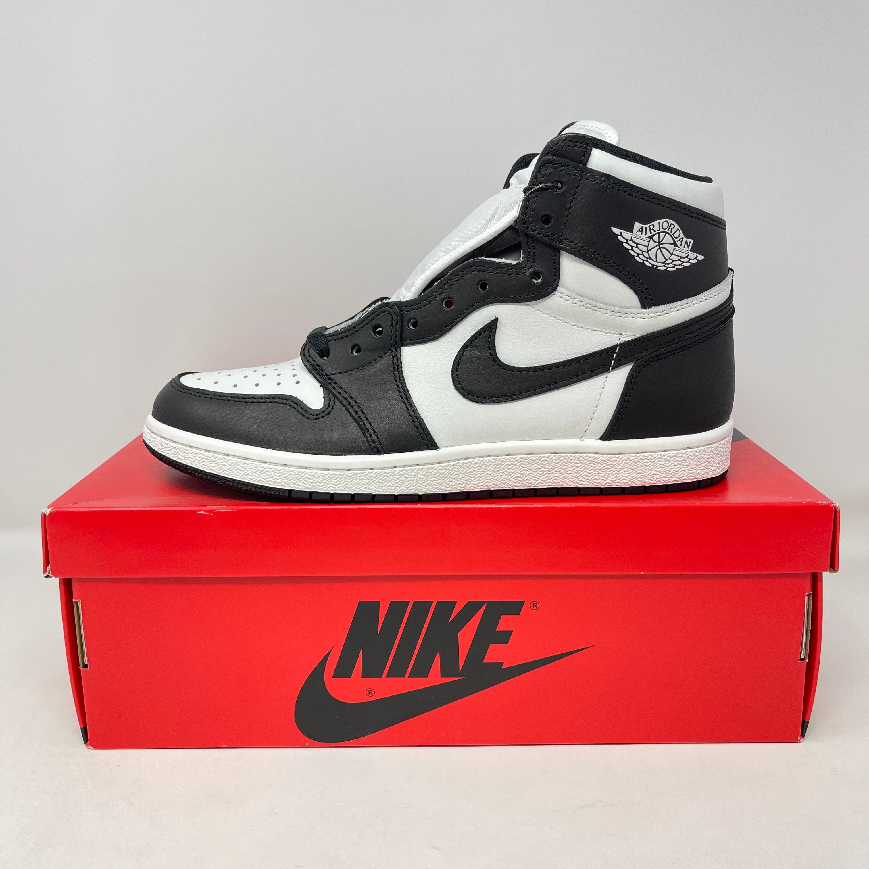 Jordan 1 Retro High '85 Black White (2023)