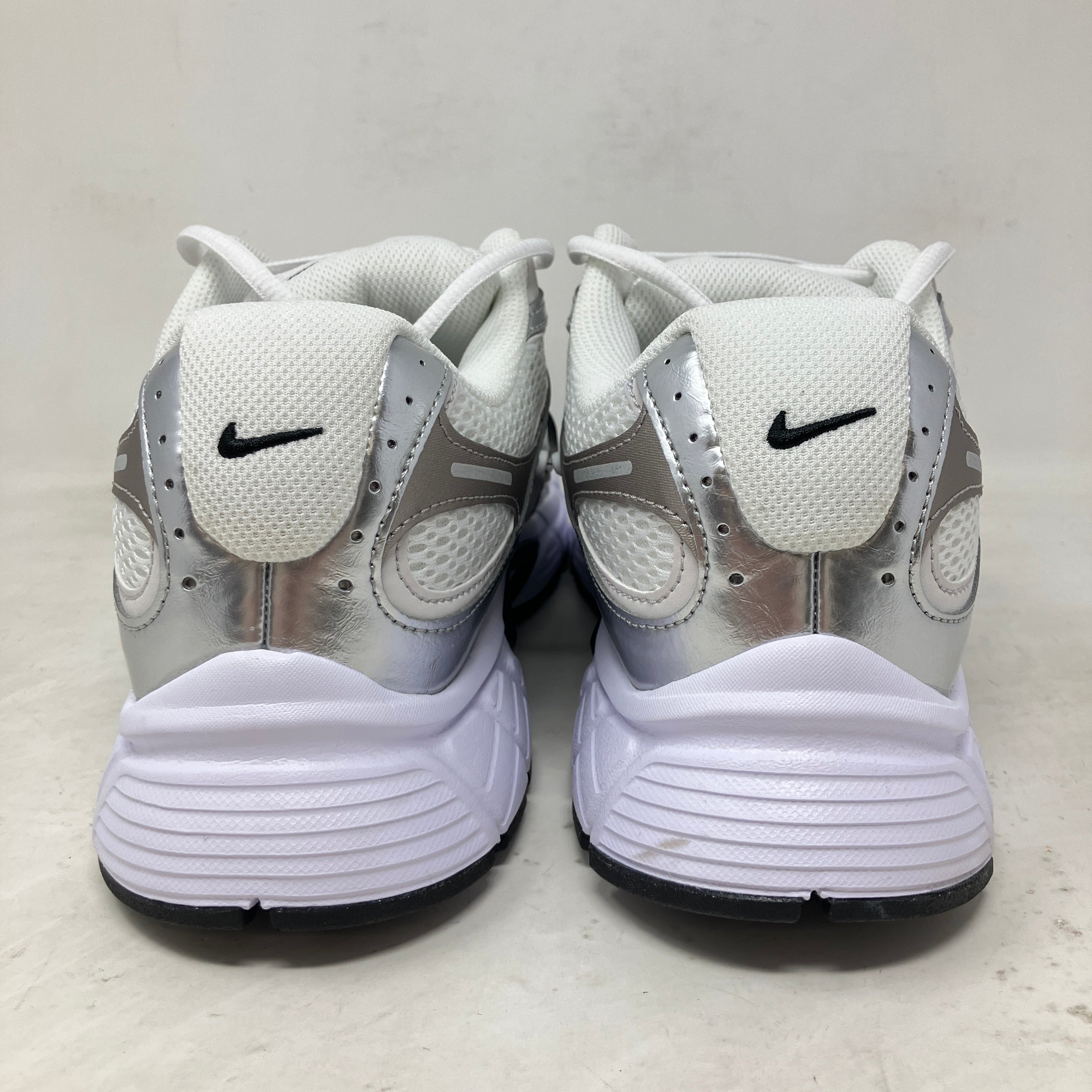 Nike V5 RNR White Vast Grey College Grey Black