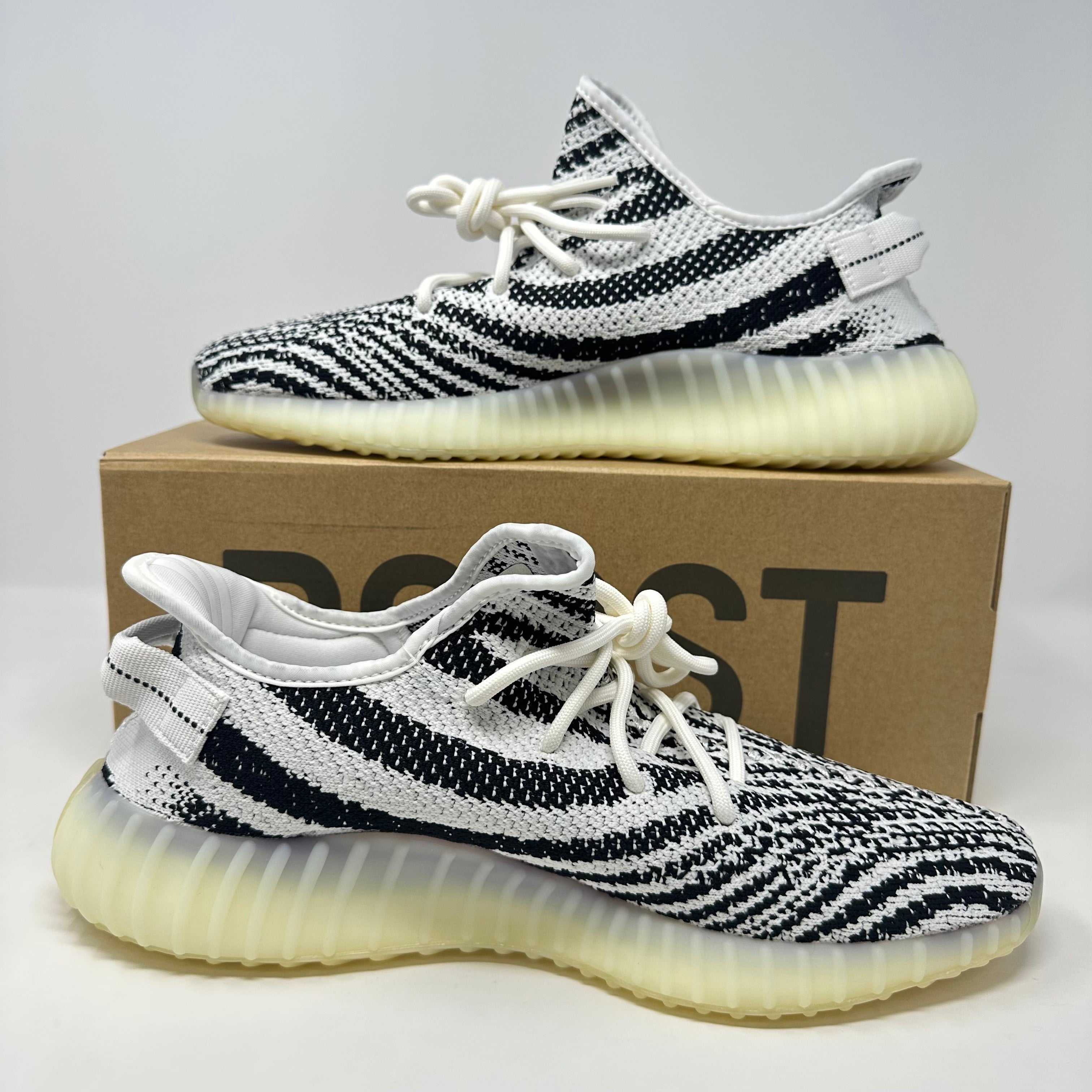 adidas Yeezy Boost 350 V2 Zebra (2017/2022/2023)