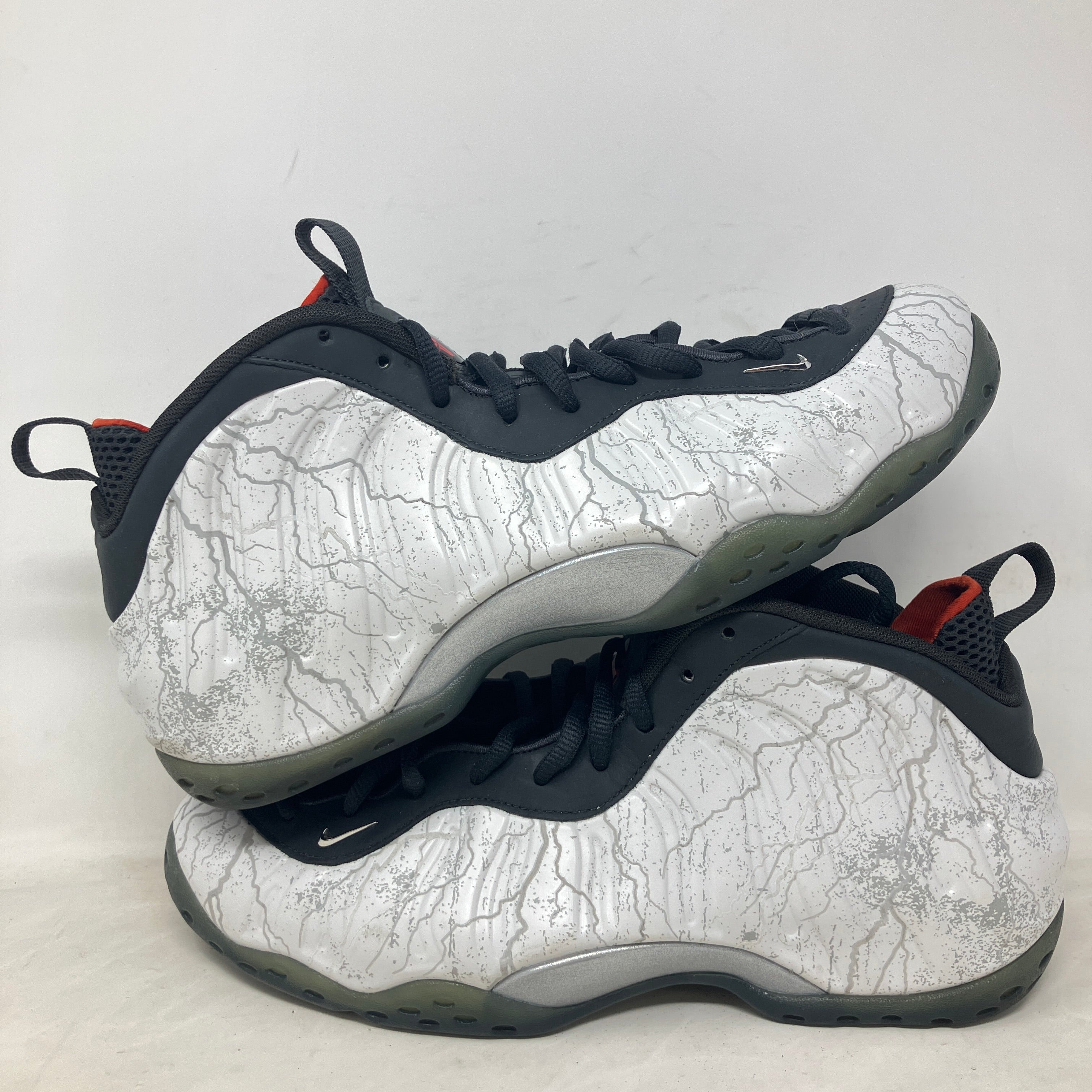 Nike Air Foamposite One Tekken 8 Jin Kazama