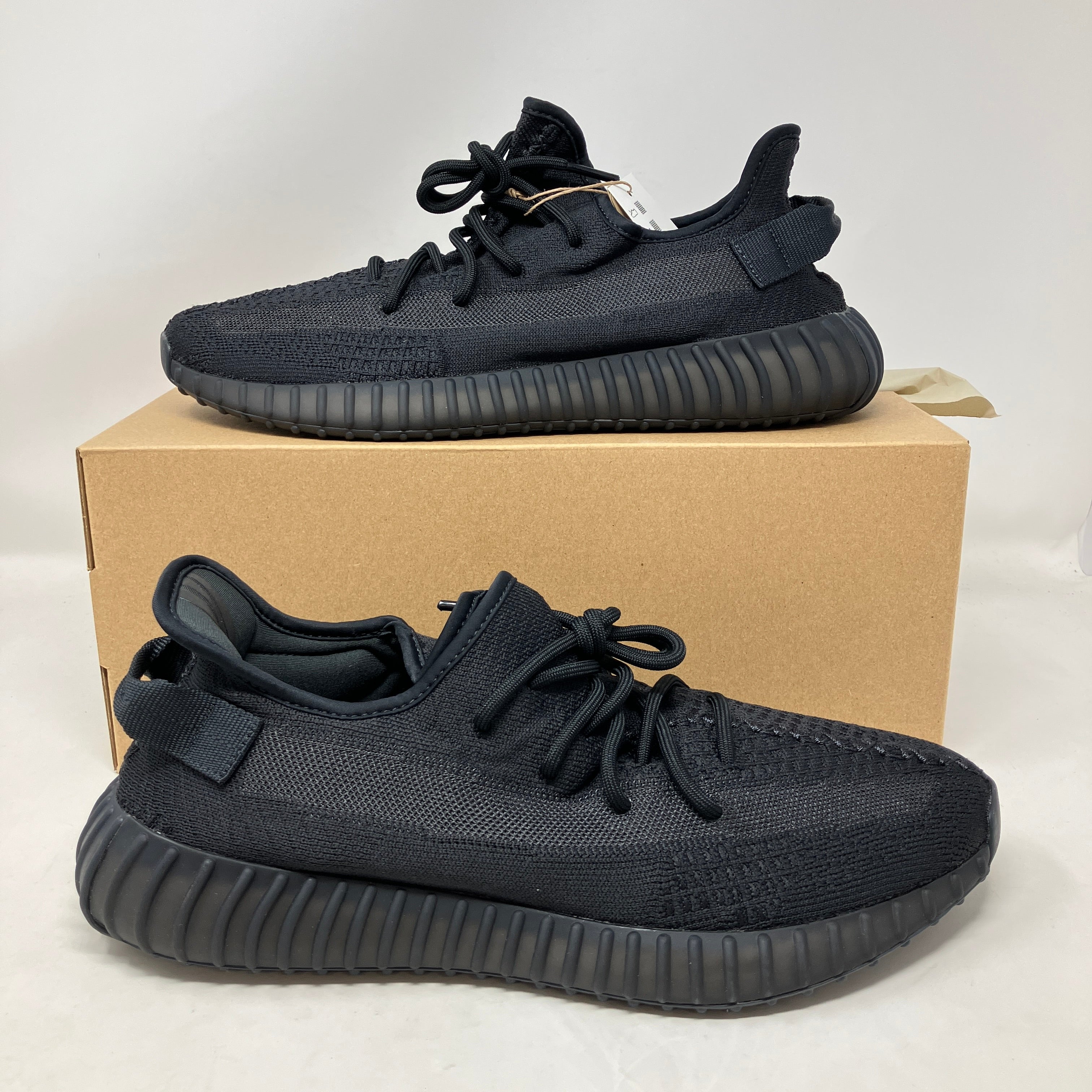 adidas Yeezy Boost 350 V2 Onyx (2022/2023)